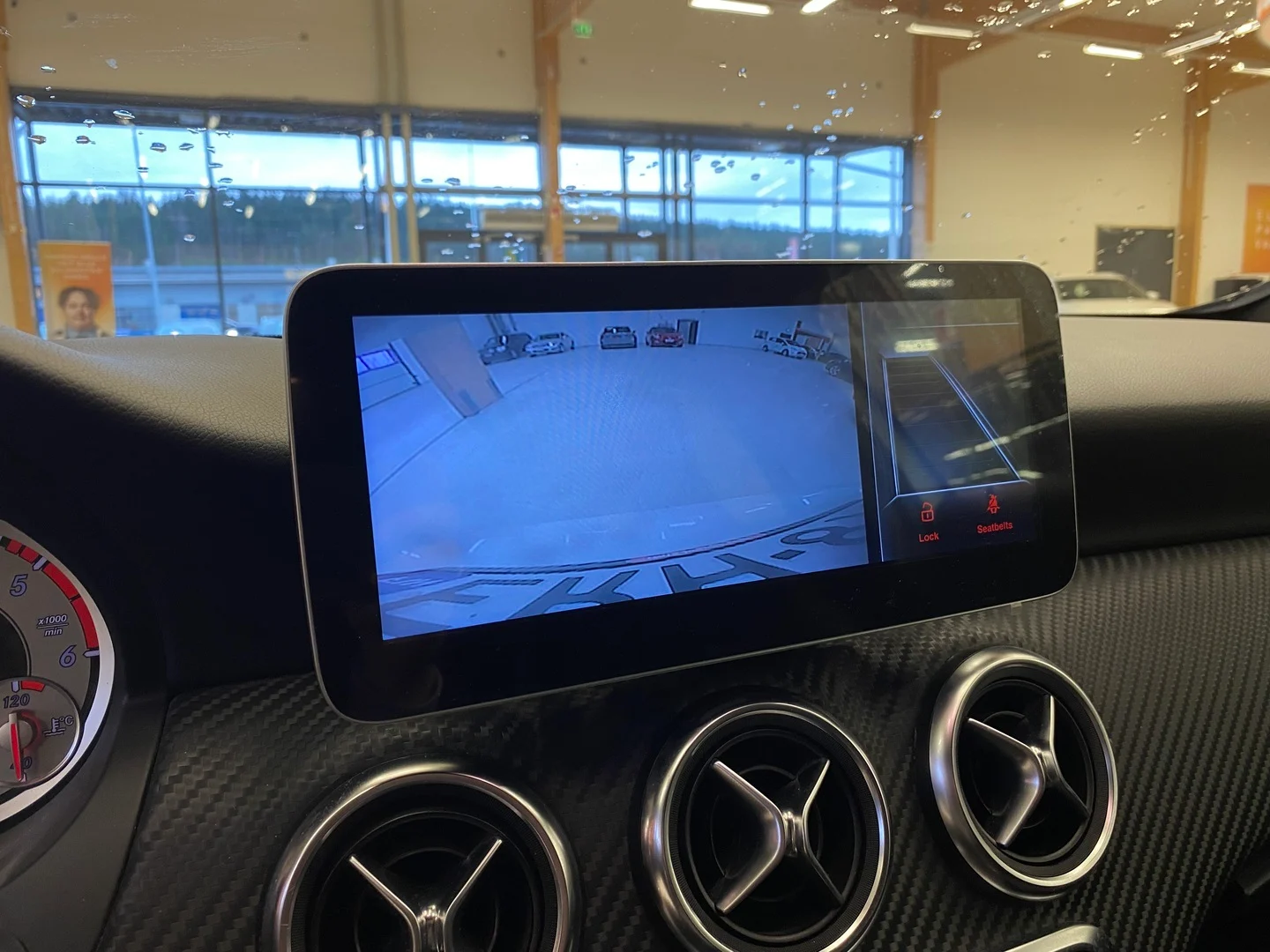 Car Image - uCsv2tsbPVu3deb3pveaS