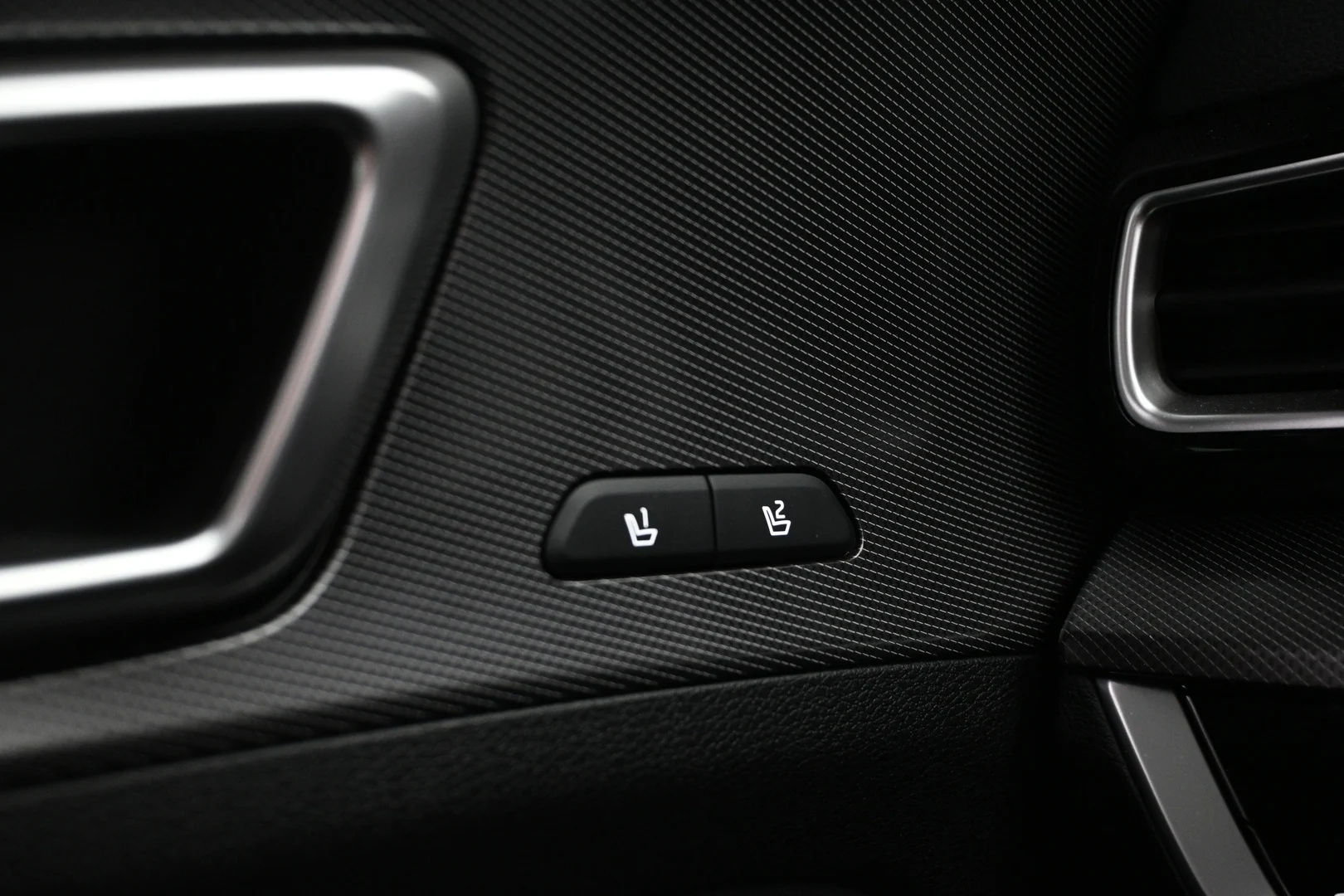 Car Image - 6Kwhp1ExqkmYHhvSLRZTFr