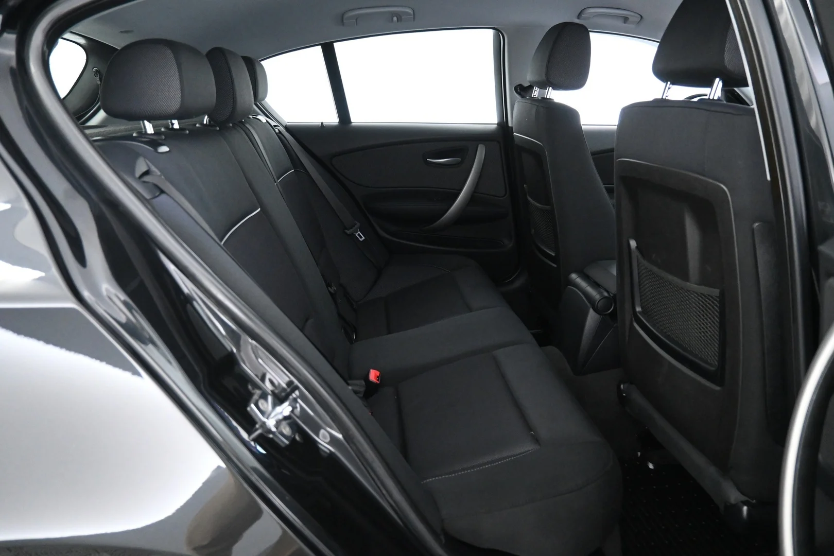 Car Image - 6SX8zRqDOWgMatmgcEHNxe