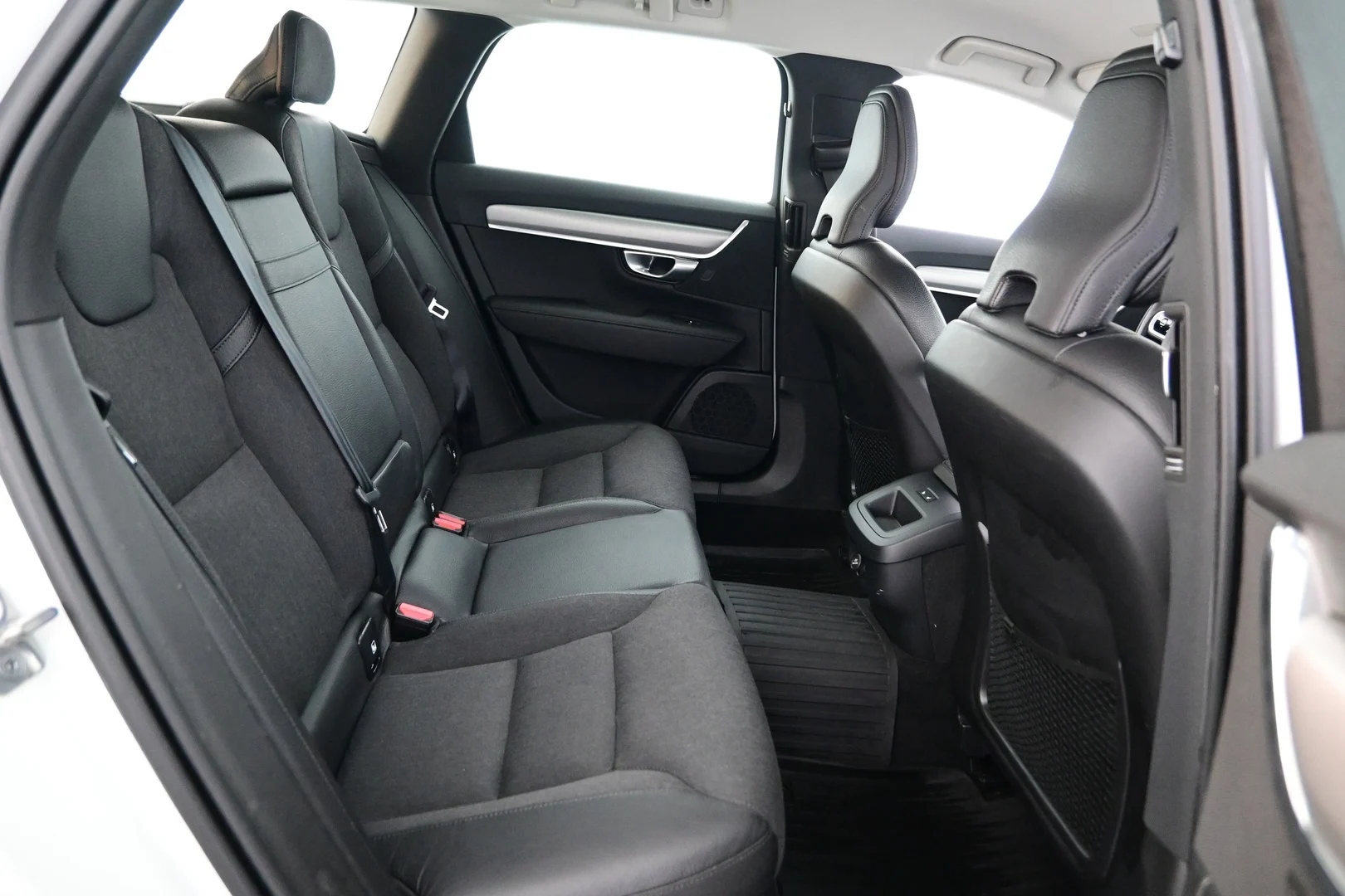 Car Image - 1wGbqJ2IodeAiNCqo4EgTj