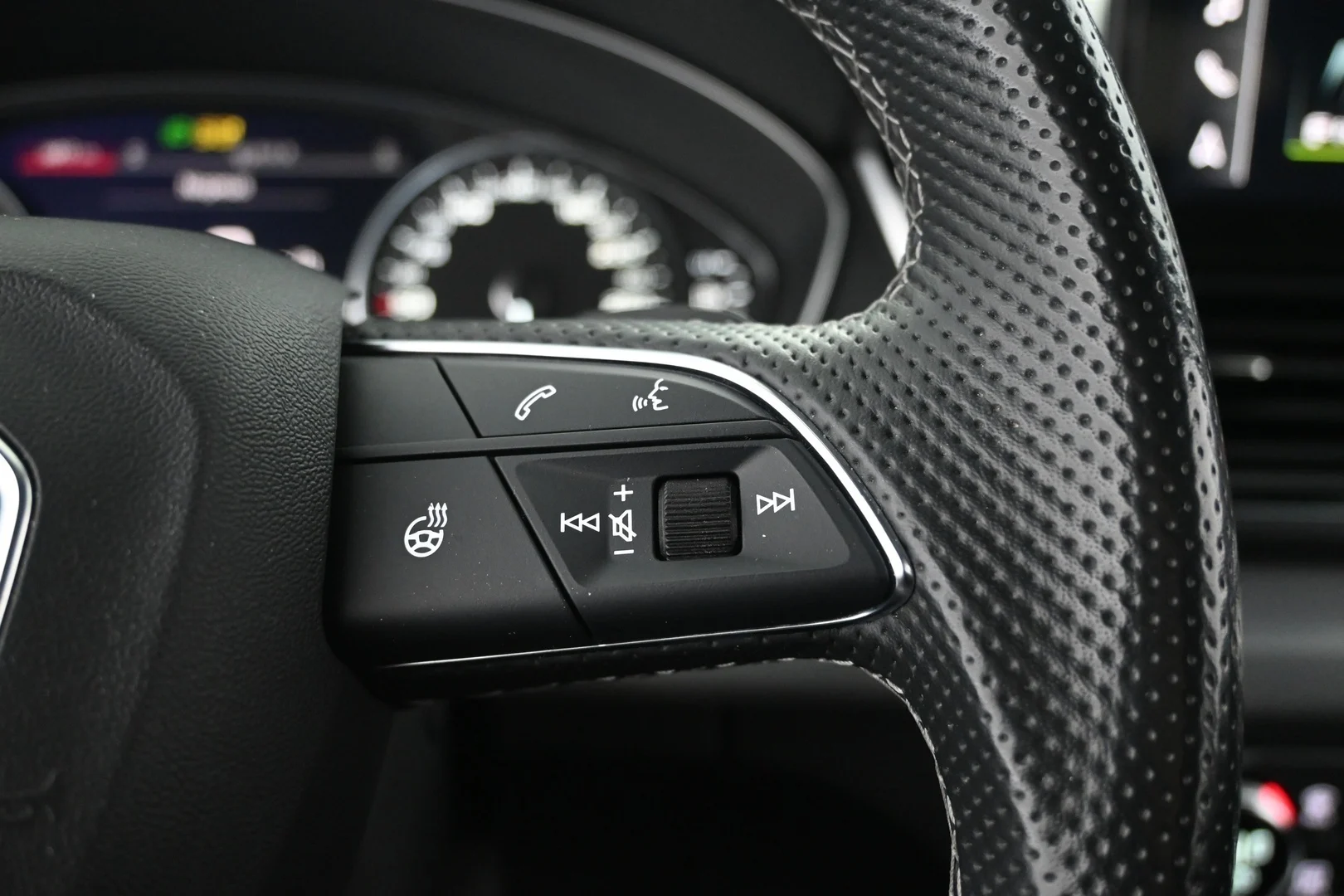 Car Image - 27QmQ9zfGBD6VHxK5mPBhl