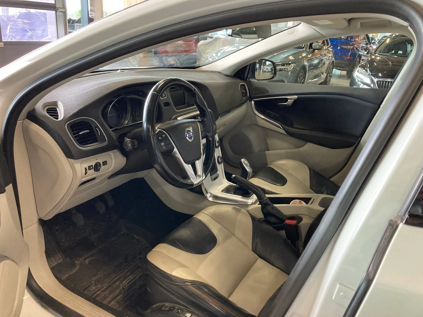 Car Image - 5XeG6iJOUp8P5FSWzCumyr