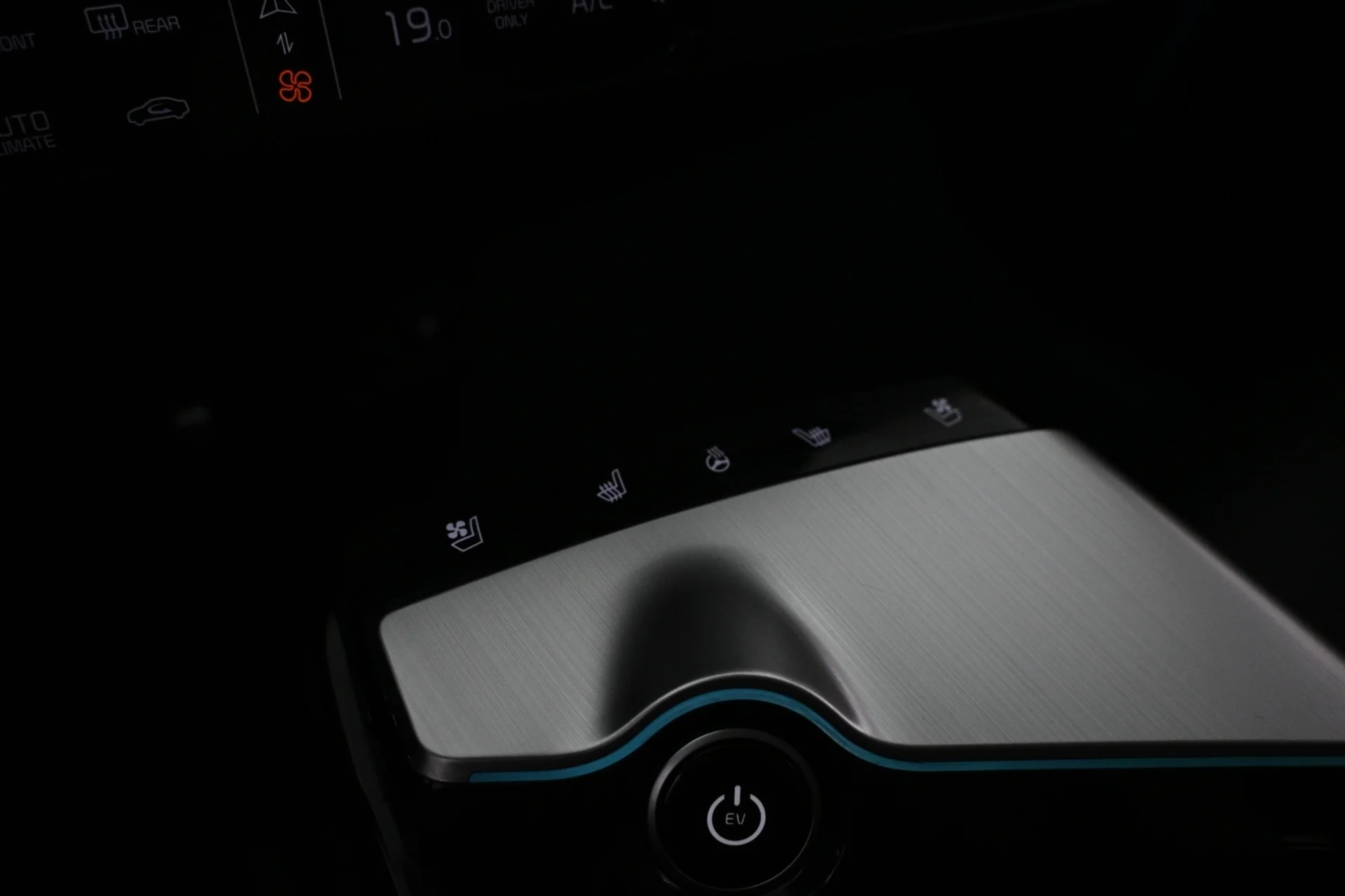 Car Image - 4qvOgHZ4zMZykbCQTvn3z4