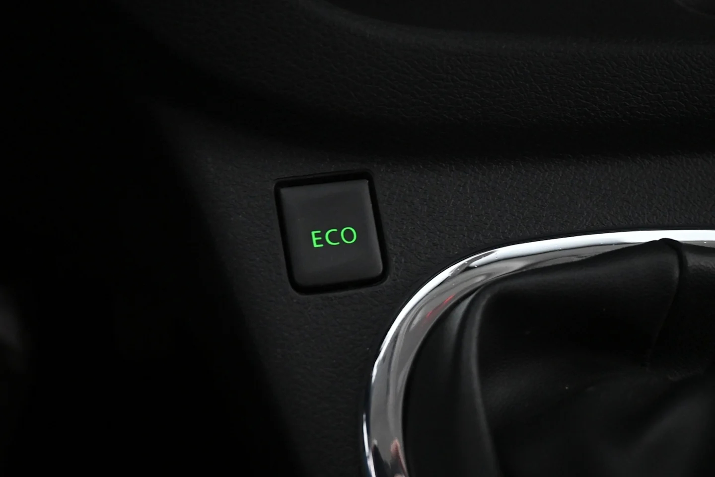 Car Image - 7yhX7HdyG0f0qEbLtIqBFL