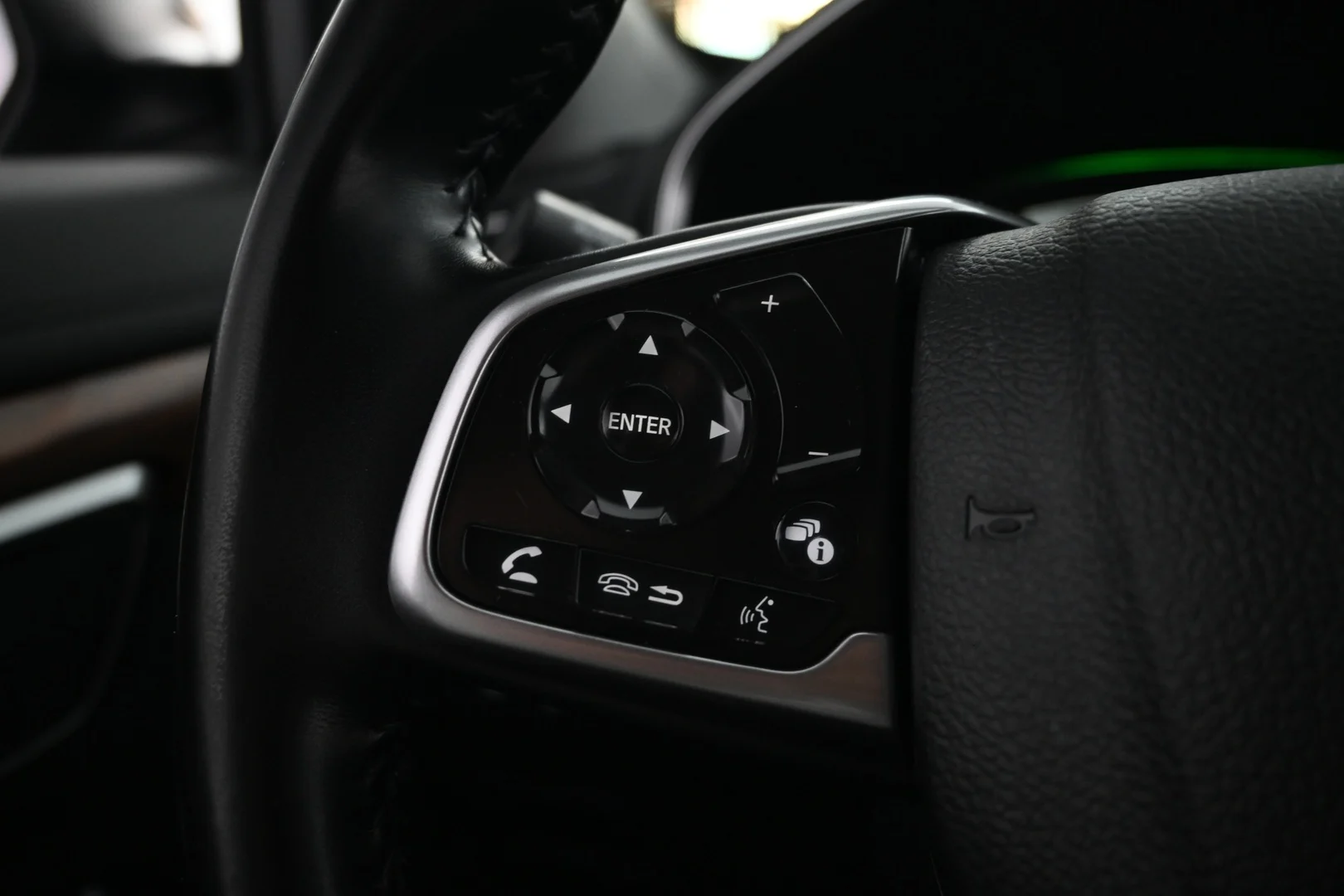 Car Image - ehw9NkurSoF3S1QGn83Zs
