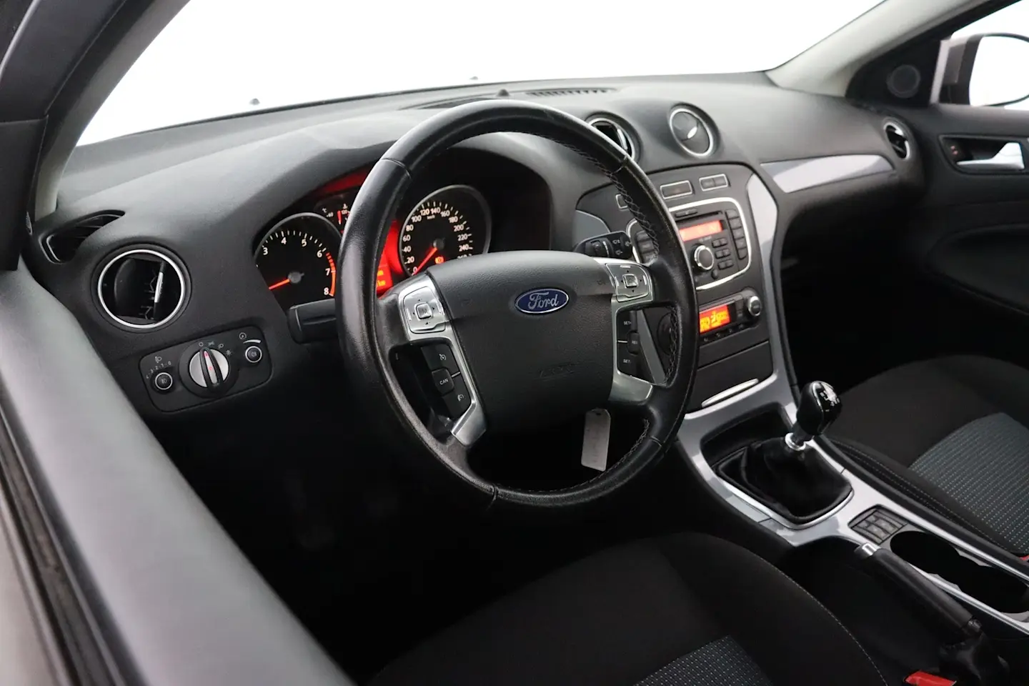 Car Image - 5aG5eIgEw4d4f2VwfNwZgm
