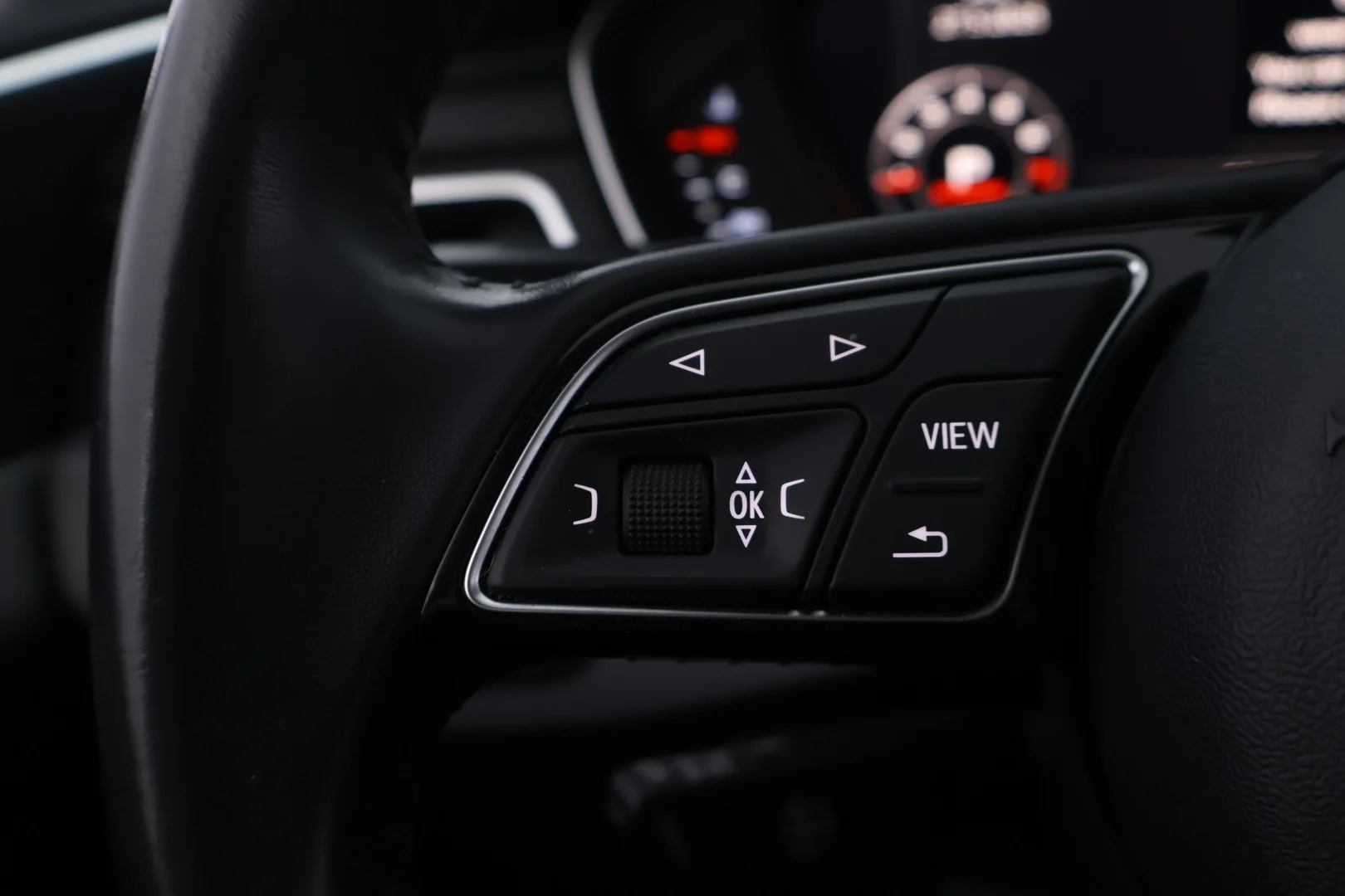 Car Image - 3Gb14petIFK08Fg4BR56h1