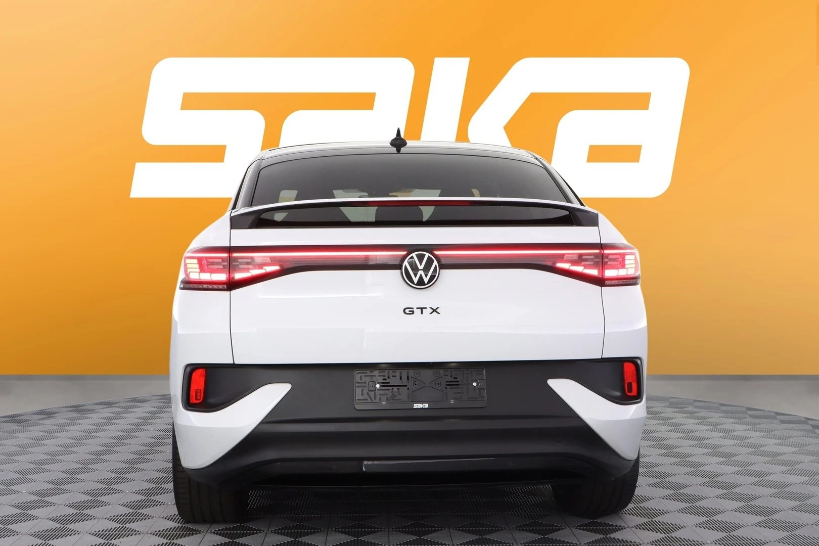 Car Image - IJkZa1Dd3LArWRJqHHel5
