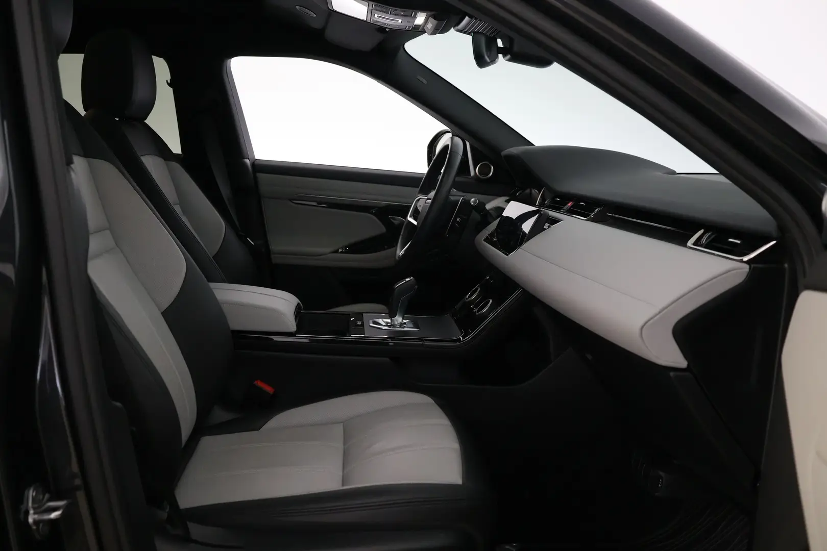 Car Image - 2m1FKHEF5TzxgP4t1GfRYi