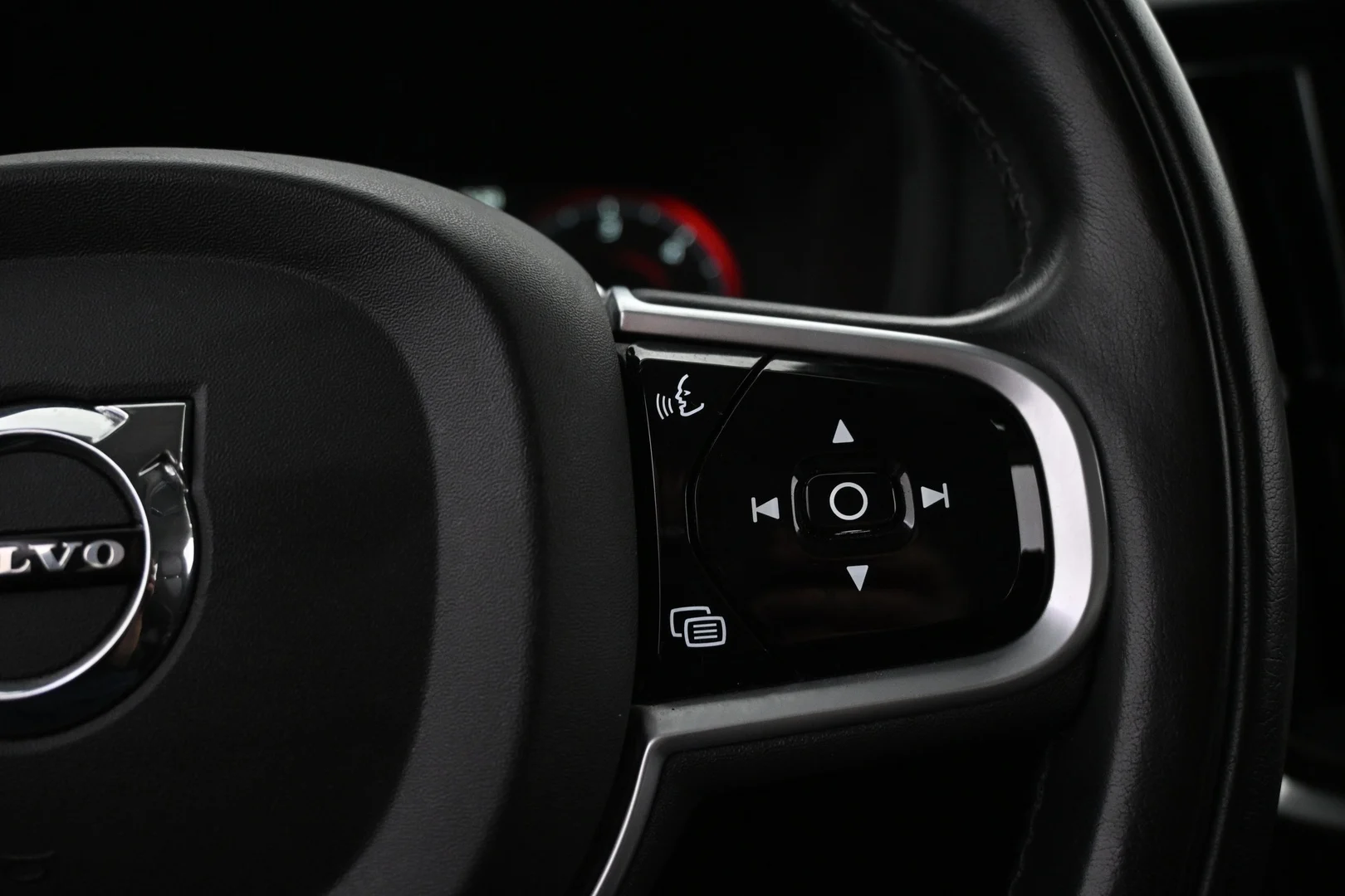 Car Image - 6Ptg7BRruosxSbFcavTPpl