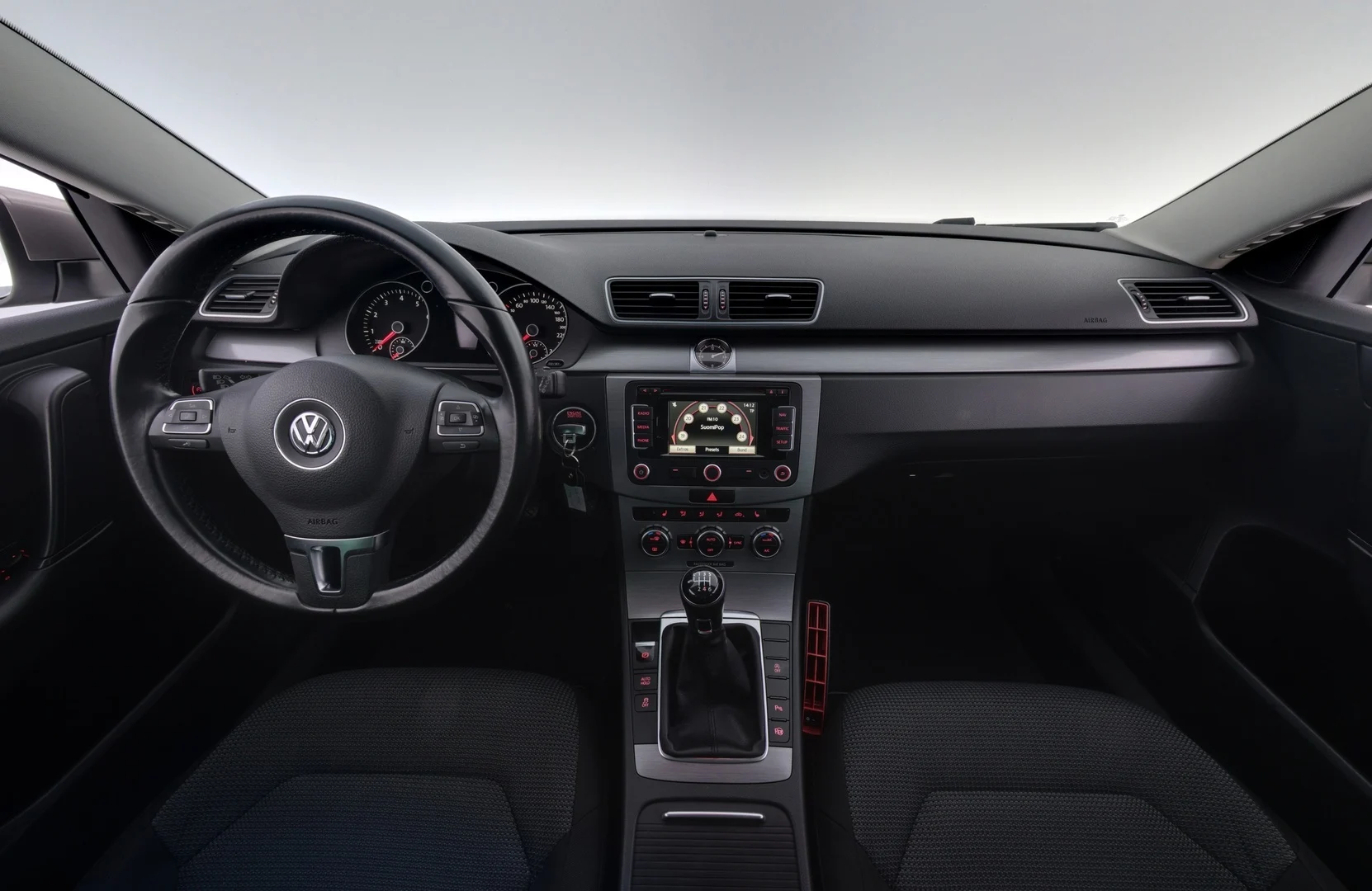 Car Image - 1WxwuBYQEC0TMCzoPqLYvG