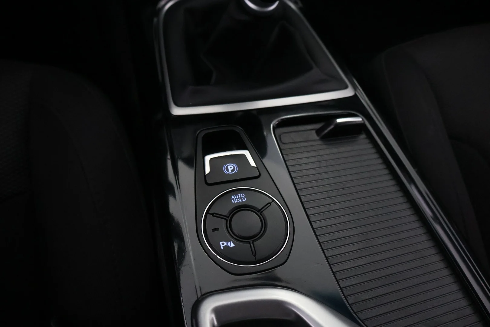 Car Image - 24rDedWEljGYRqSs3qvRG3