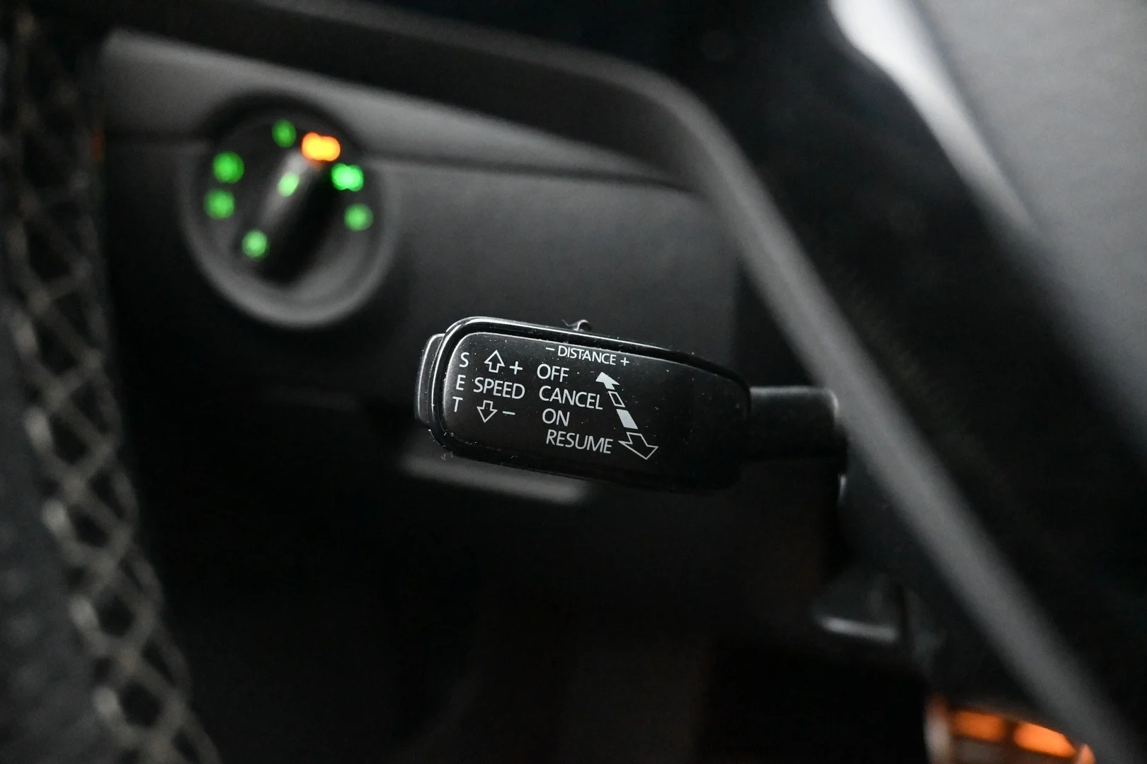 Car Image - 7BoVRSwA8klBZwFP0pbZy4