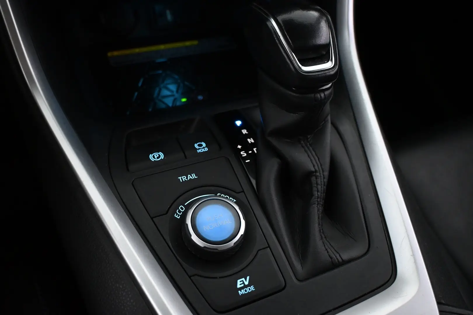 Car Image - 5ttHdX0whO6d6u9RK33l3F