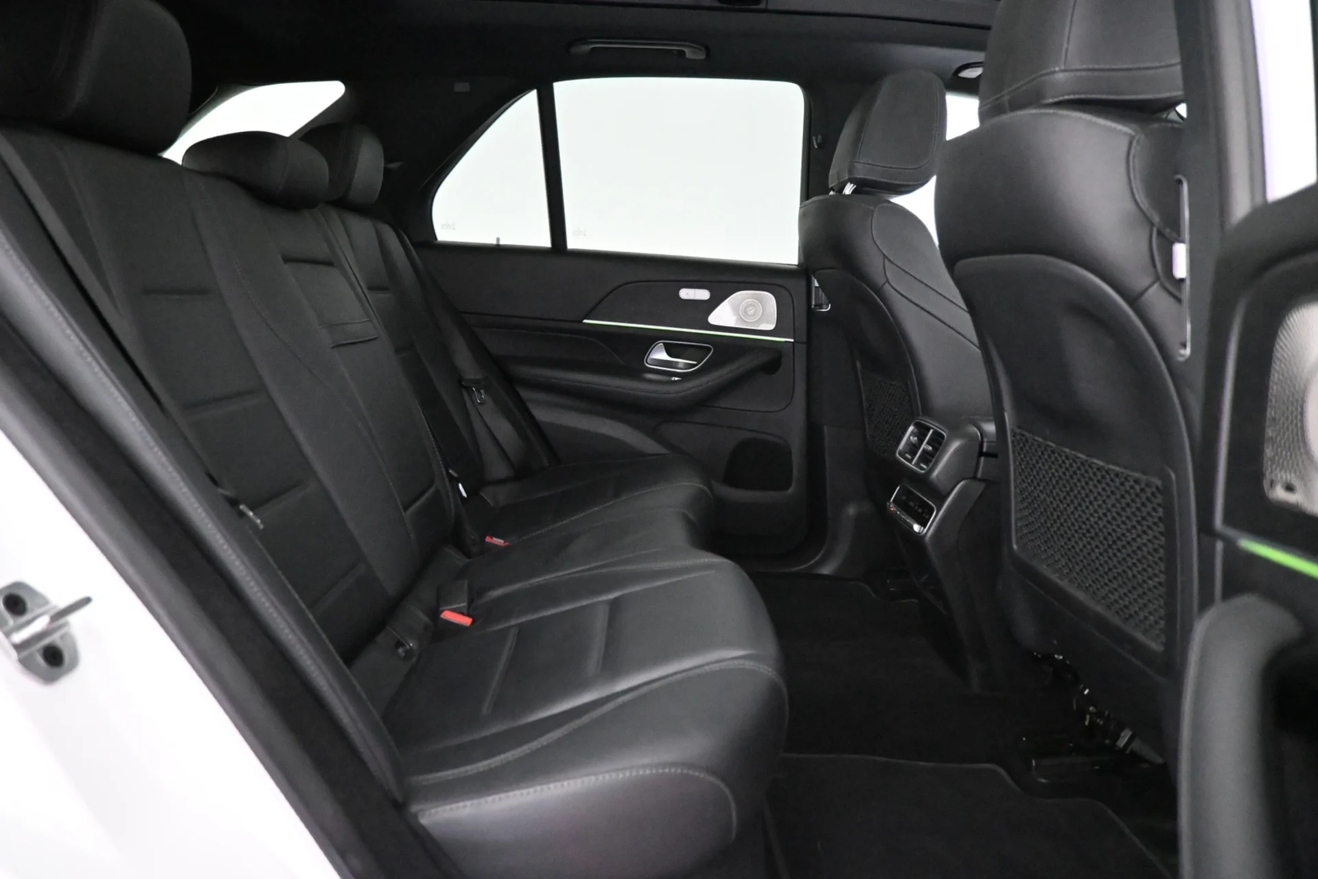 Car Image - 4zImpWYla667XCwQcETaGv