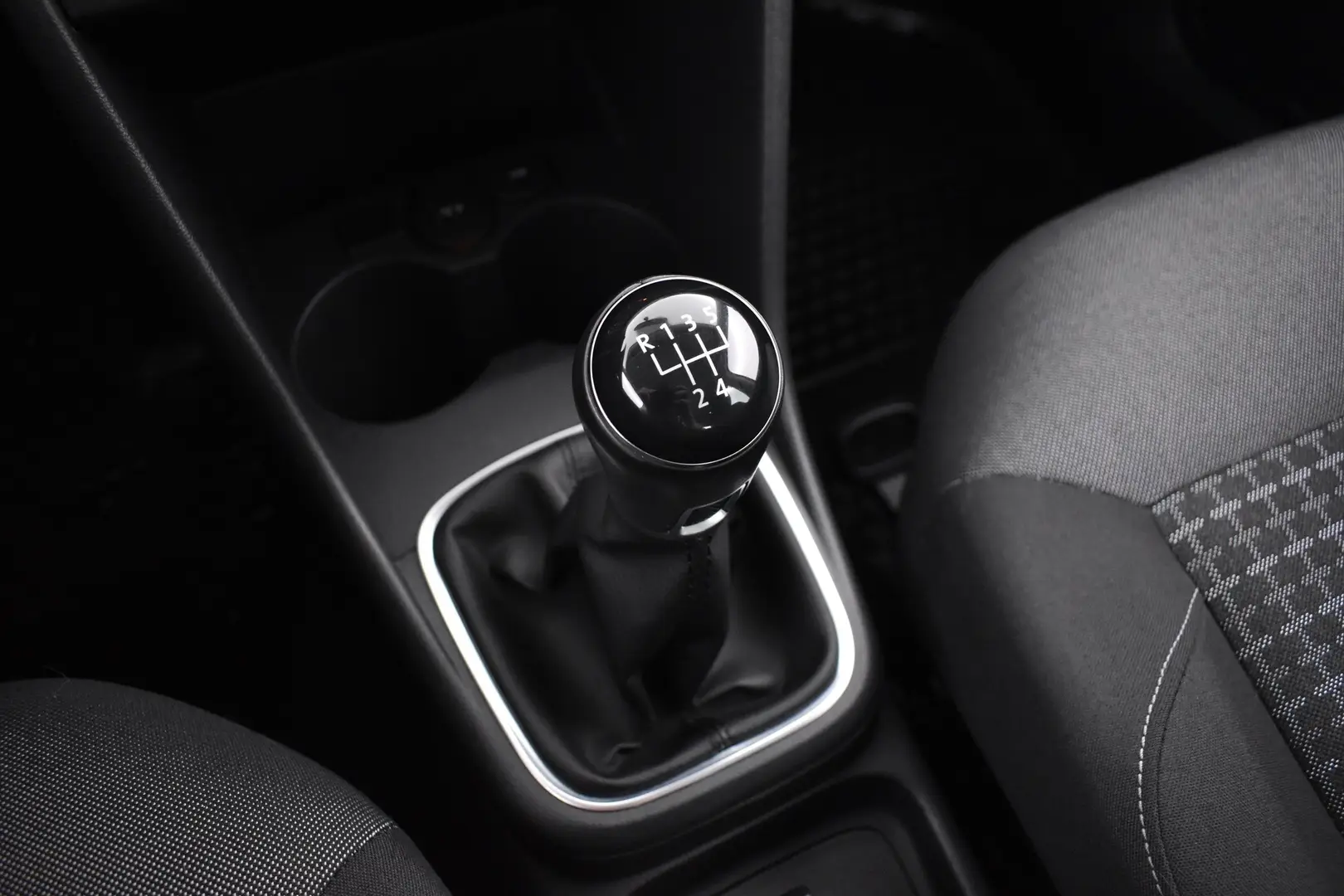 Car Image - 3TShCes4ohmFJgN9QUfXnF