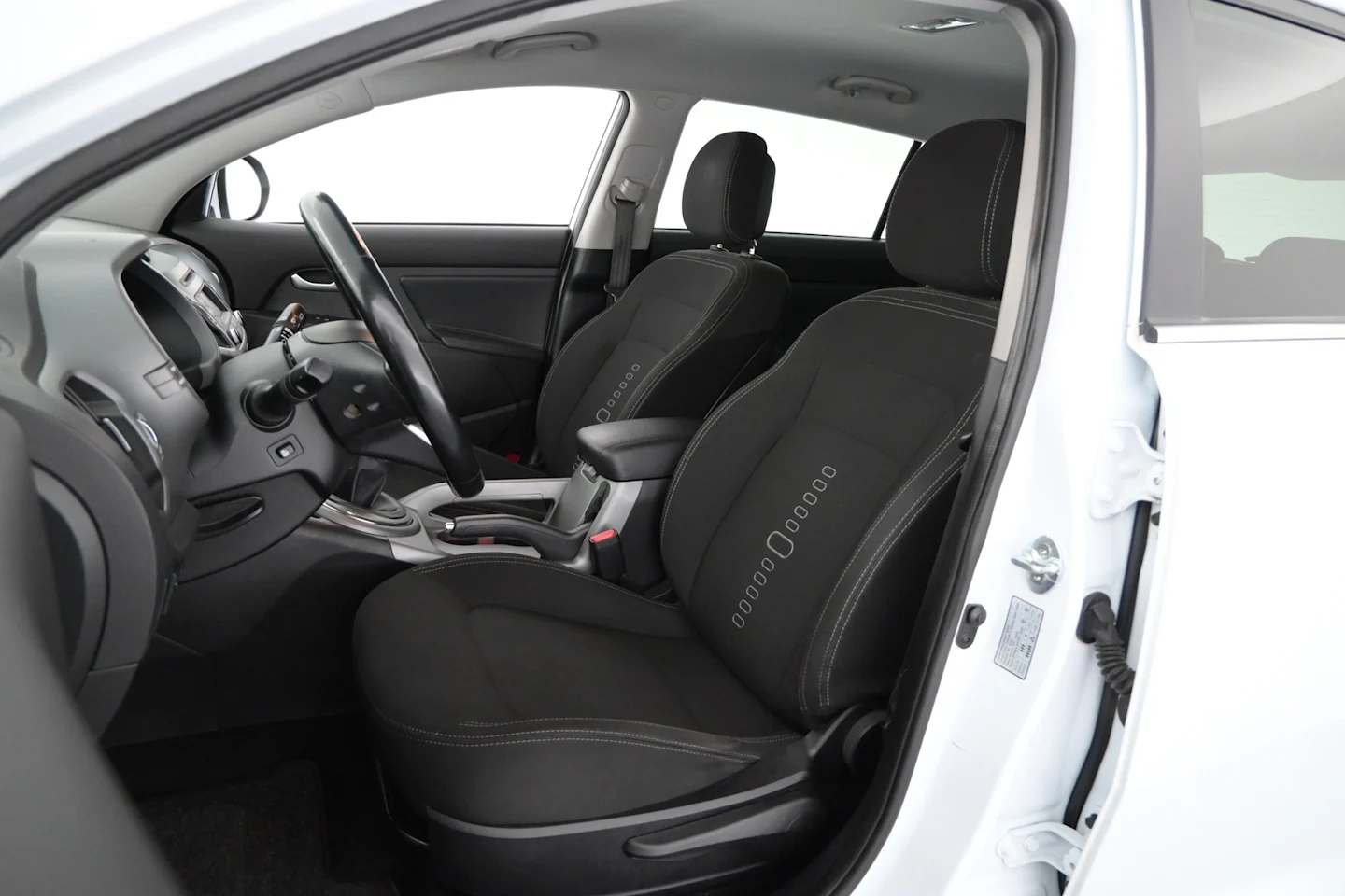 Car Image - 21VdwglFToKNPyHQFH2rWA