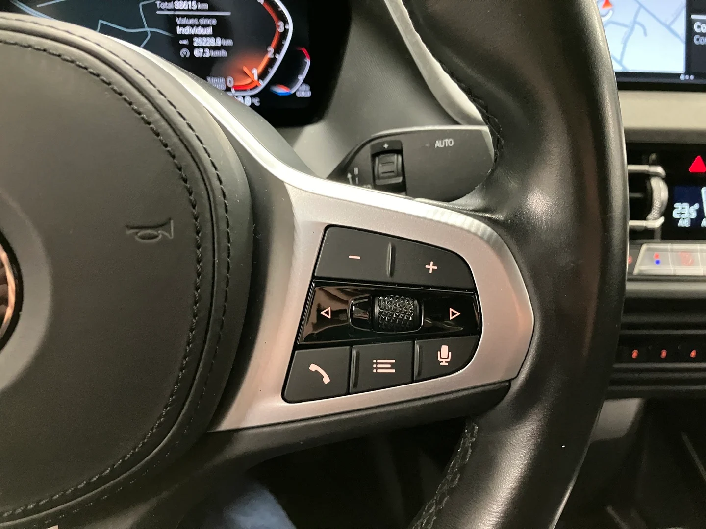 Car Image - 6Rxit3SbP7rqbuVOMOz8S3