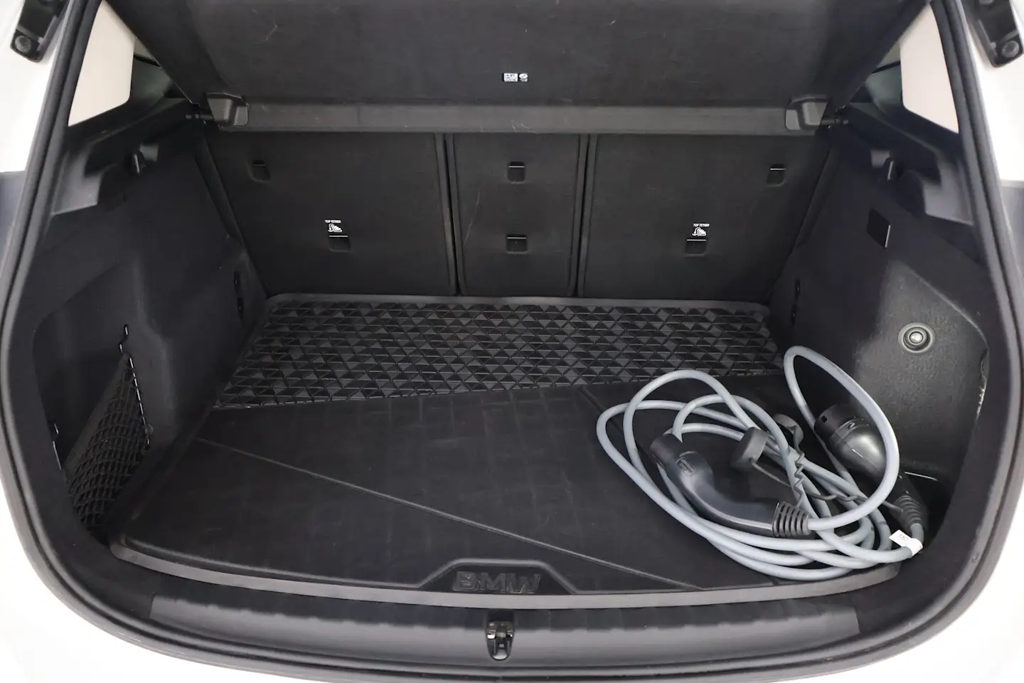 Car Image - 2fXXy8CoftBiiFz4oMpZXP