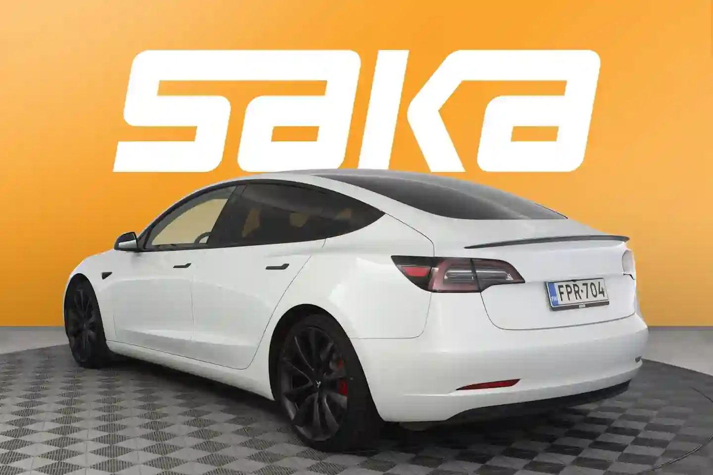 Car Image - 32MlwRZBpced5LGk8S0aDI