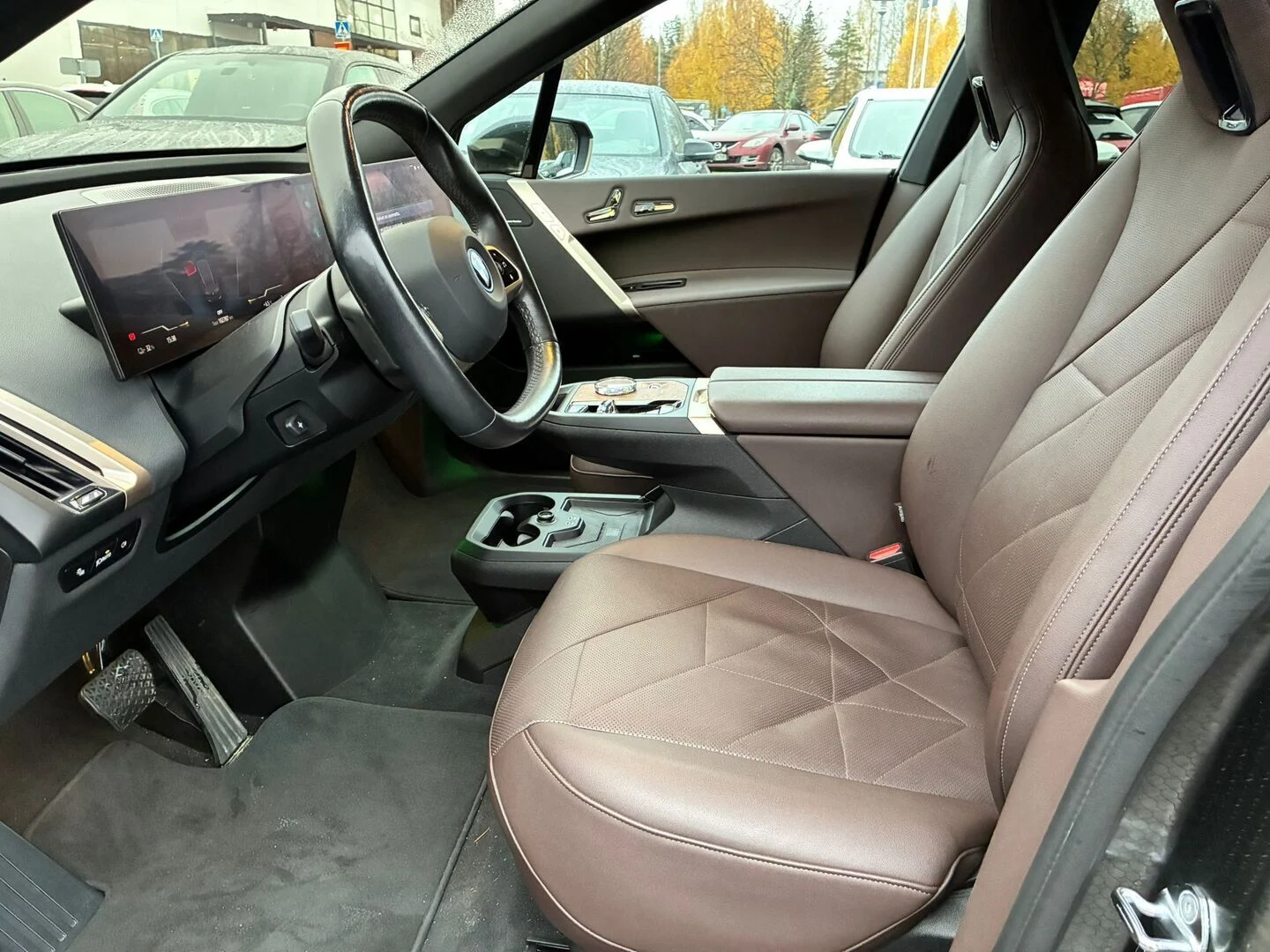 Car Image - 7adbL7UxRoqli0lDizqtSH