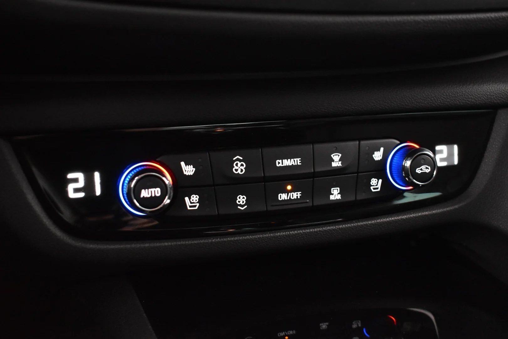 Car Image - 6vfpdD2hlSA2s9iim6d8al