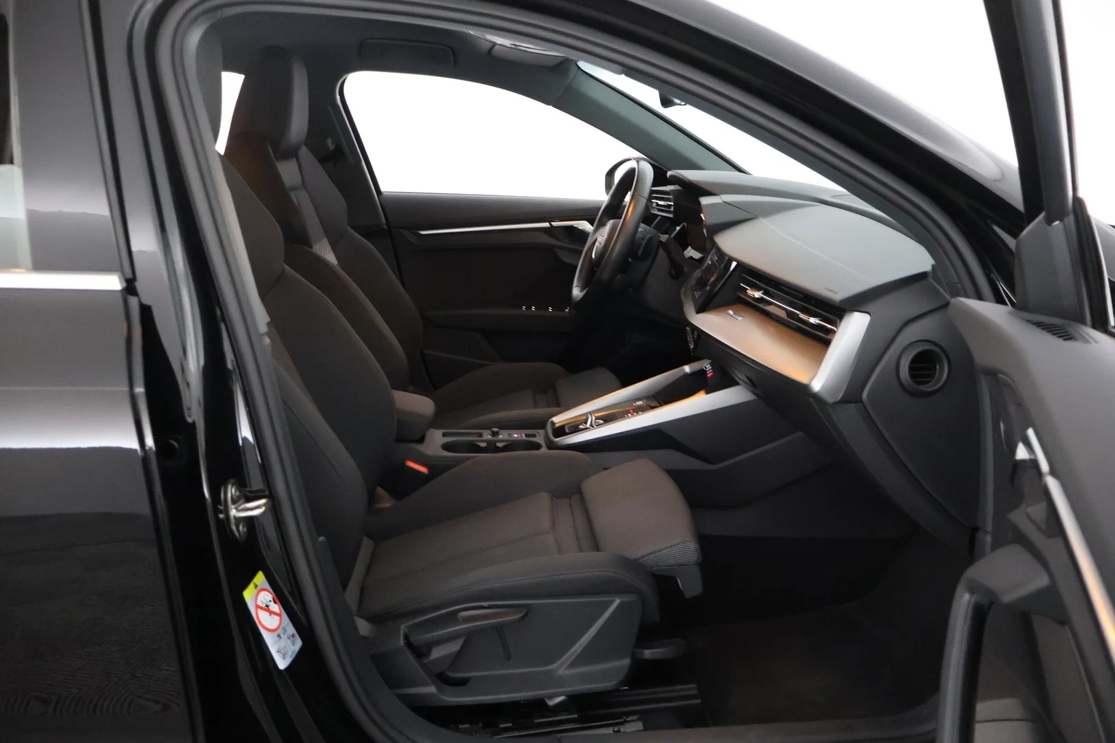 Car Image - 5h0H7Pd0xZPUUdIJSidwZ2