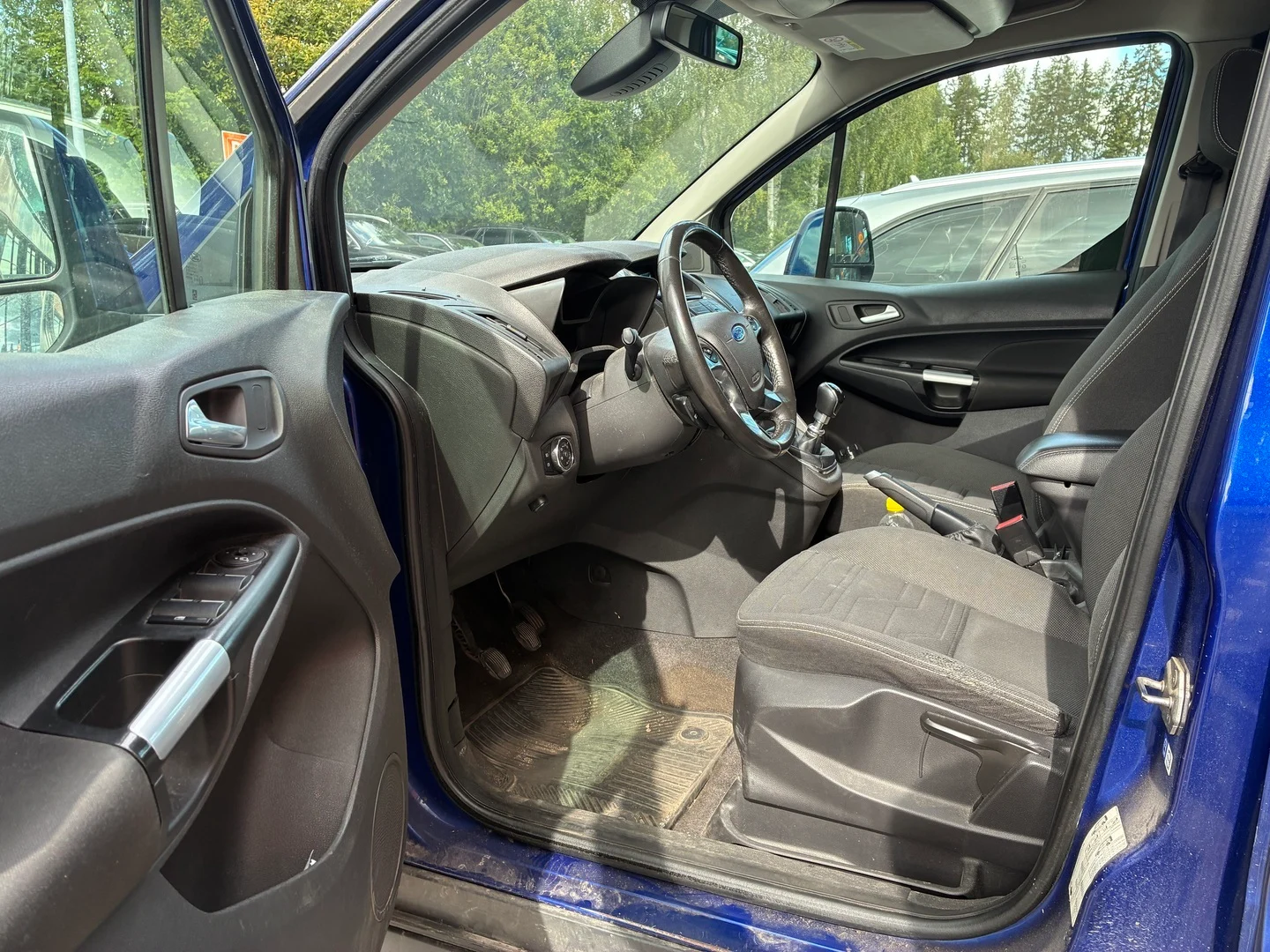 Car Image - 6m3ZCJin7R2PzwxNbCwNIg
