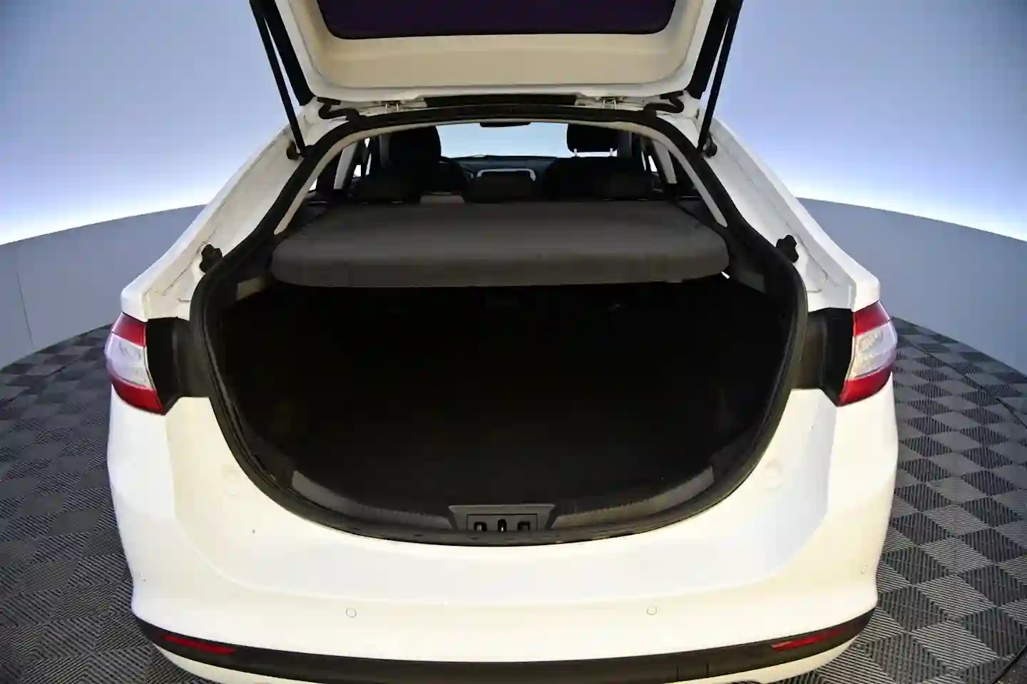 Car Image - 3eD3o1ufVPZogvVsTG1t6P