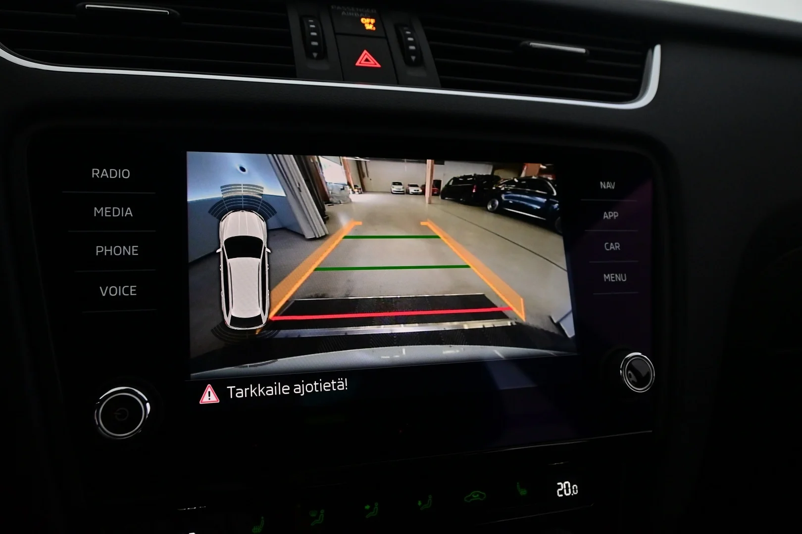 Car Image - 6LrKMFi4wGZUD7guYhlAtU