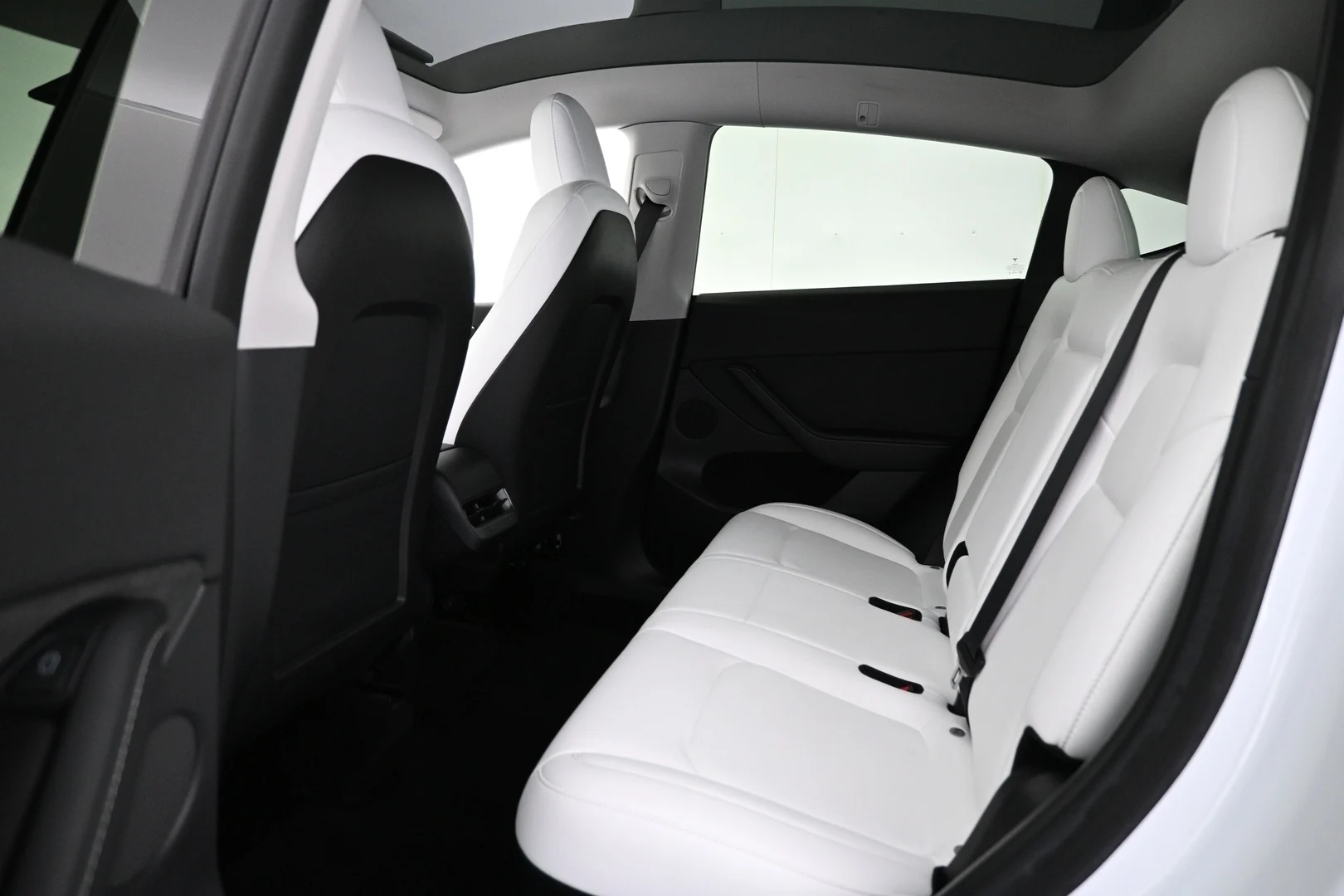 Car Image - 2UnKSepFIM4i2nONLqWsEW