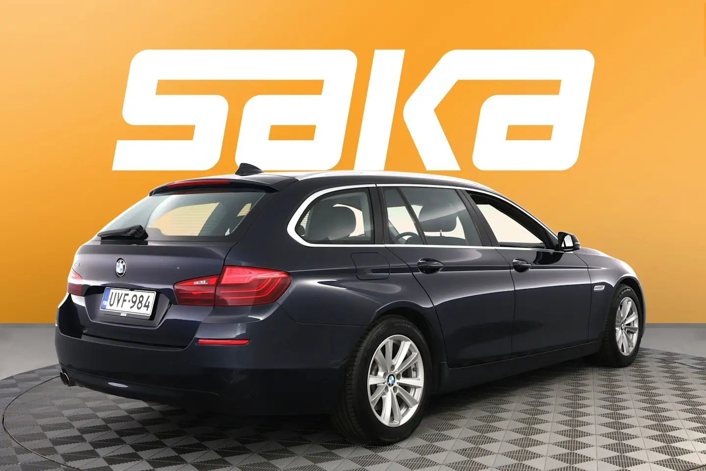 Car Image - 7r9pZni5Zd1iHEk9aHvYr0