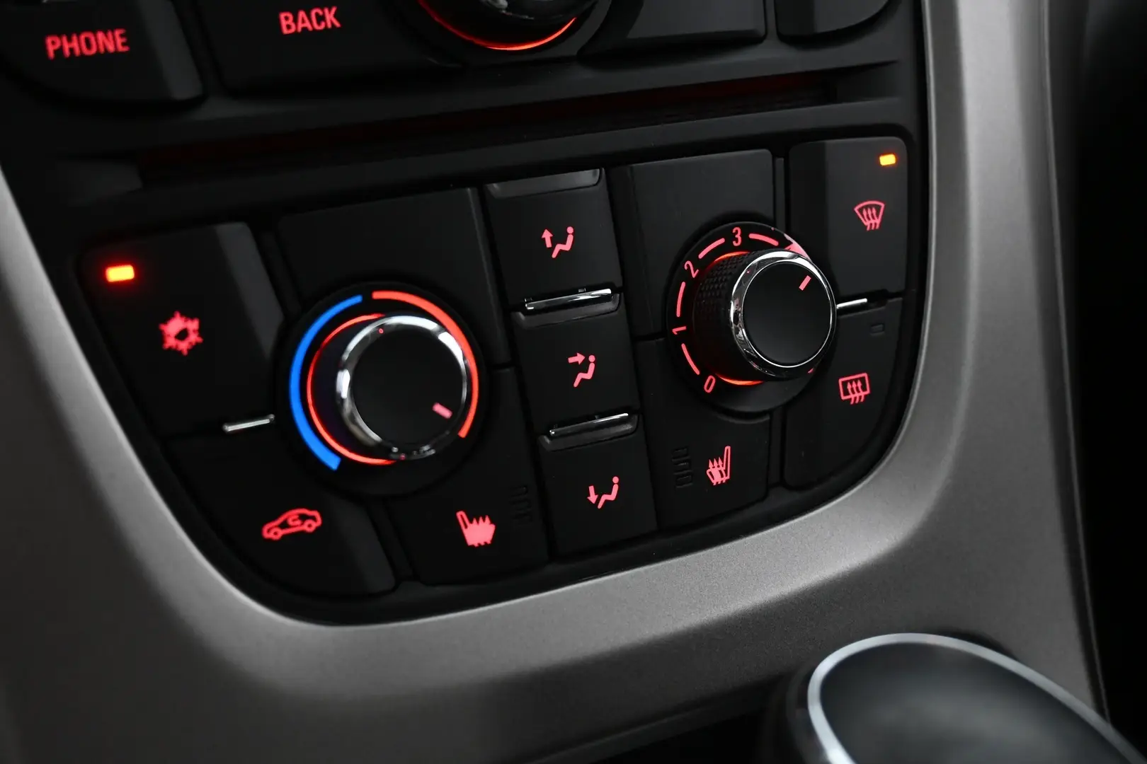 Car Image - 7uFYxQgrBJtc8YTlYIZF09