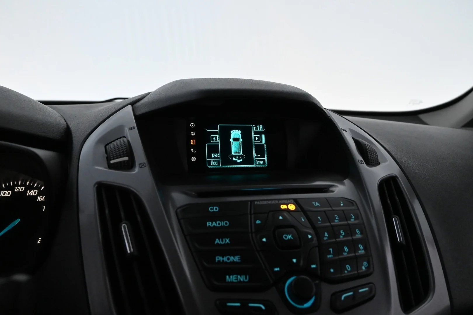 Car Image - x4MdXSkkFNh1zgKCjJp1a