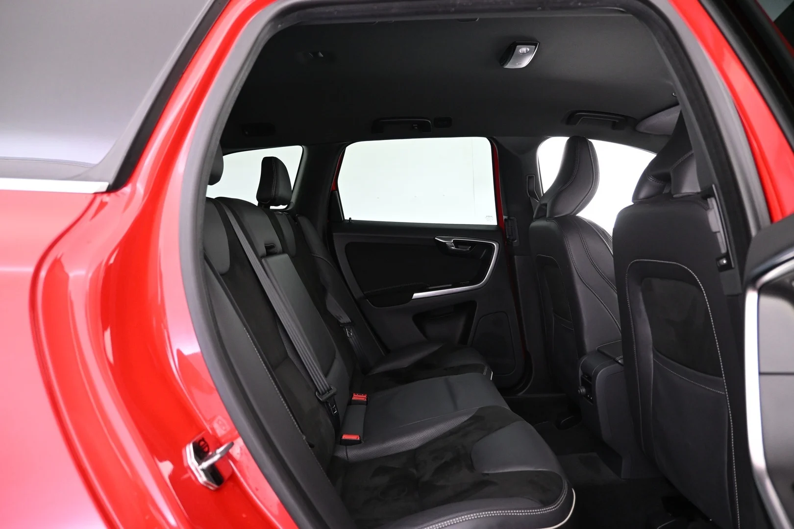 Car Image - 5fyKp4euvDRYNVKHQZyoXp