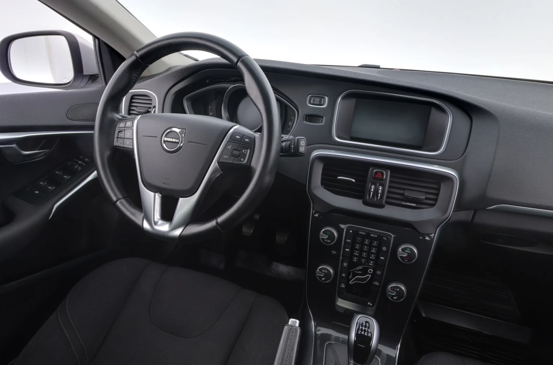 Car Image - 1kZmOirJusfFfDN2QL8f3s