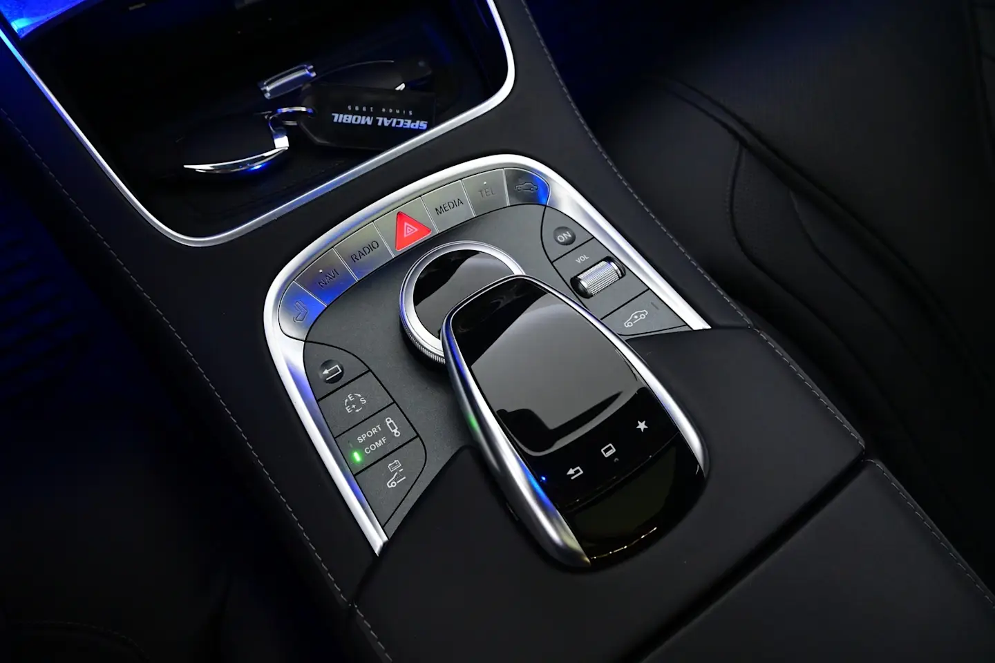 Car Image - 2D5pwRwp0TPwkIjVdKKqHT