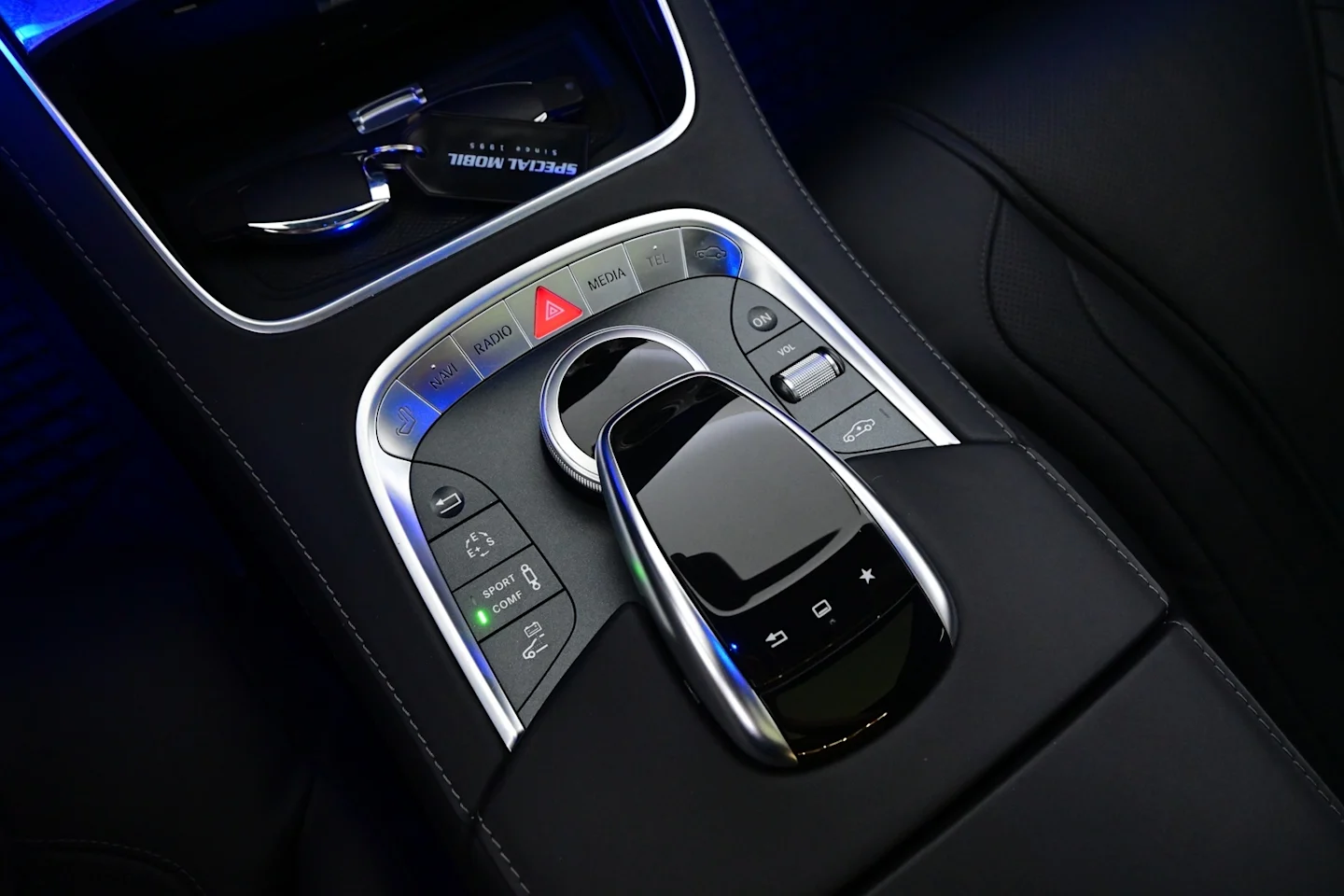Car Image - 2D5pwRwp0TPwkIjVdKKqHT
