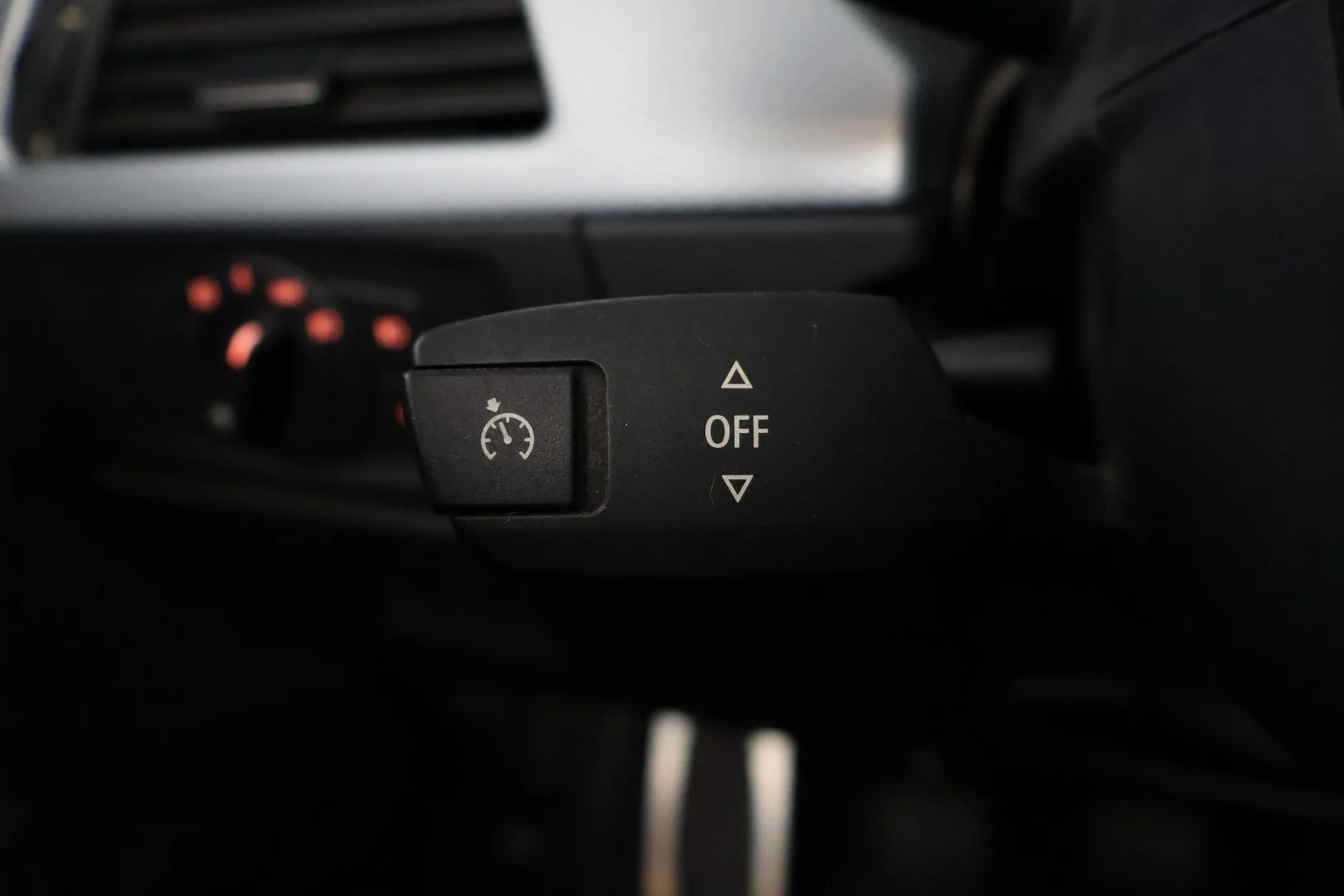 Car Image - 1emrEBFwvZdZPS3SjxkNB5