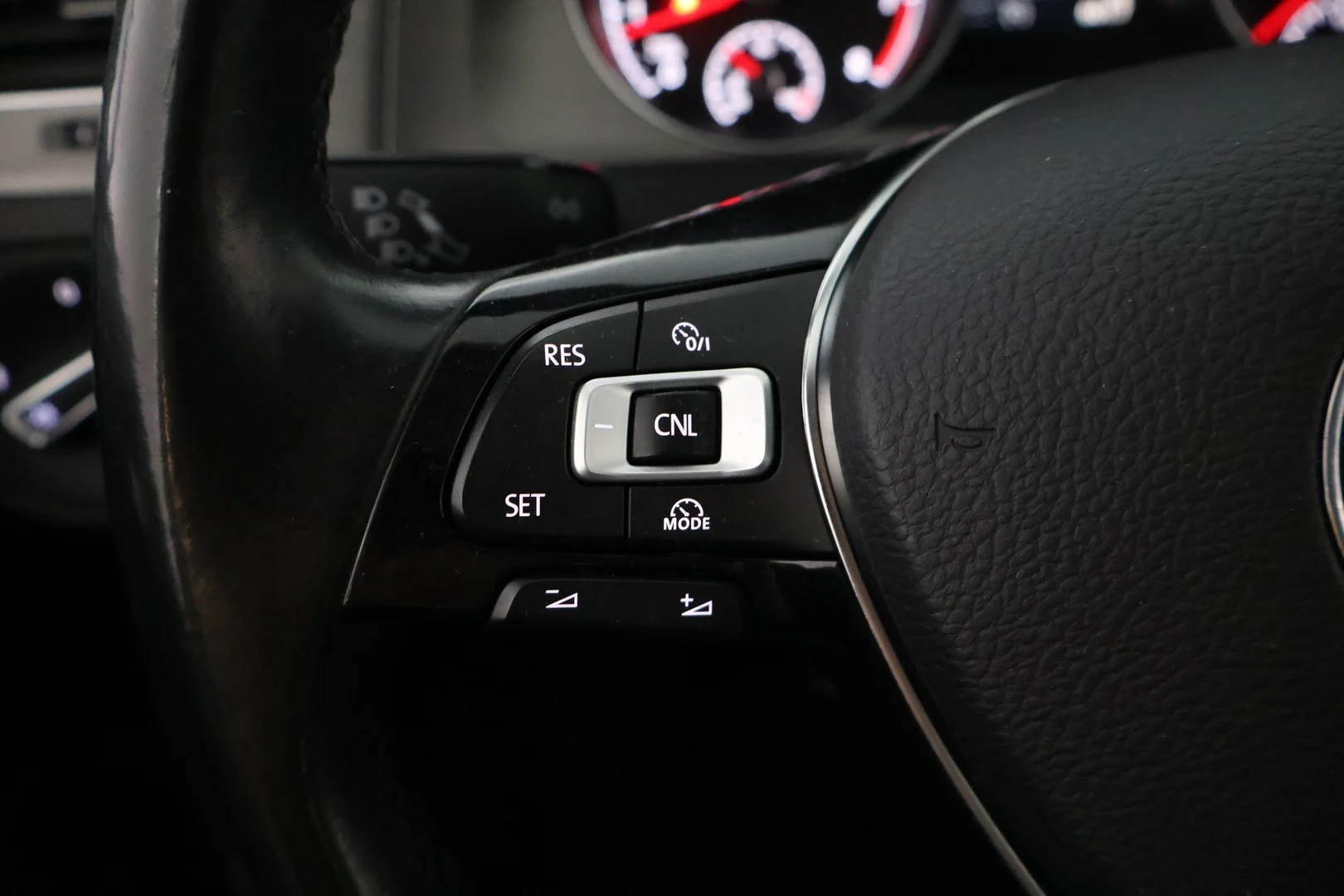 Car Image - zbVT3ASR0Knus4NuEiBdZ