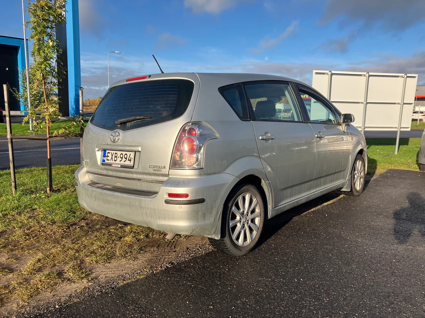 Car Image - 1abBwCcJh4Hd7MtQNbHDBf