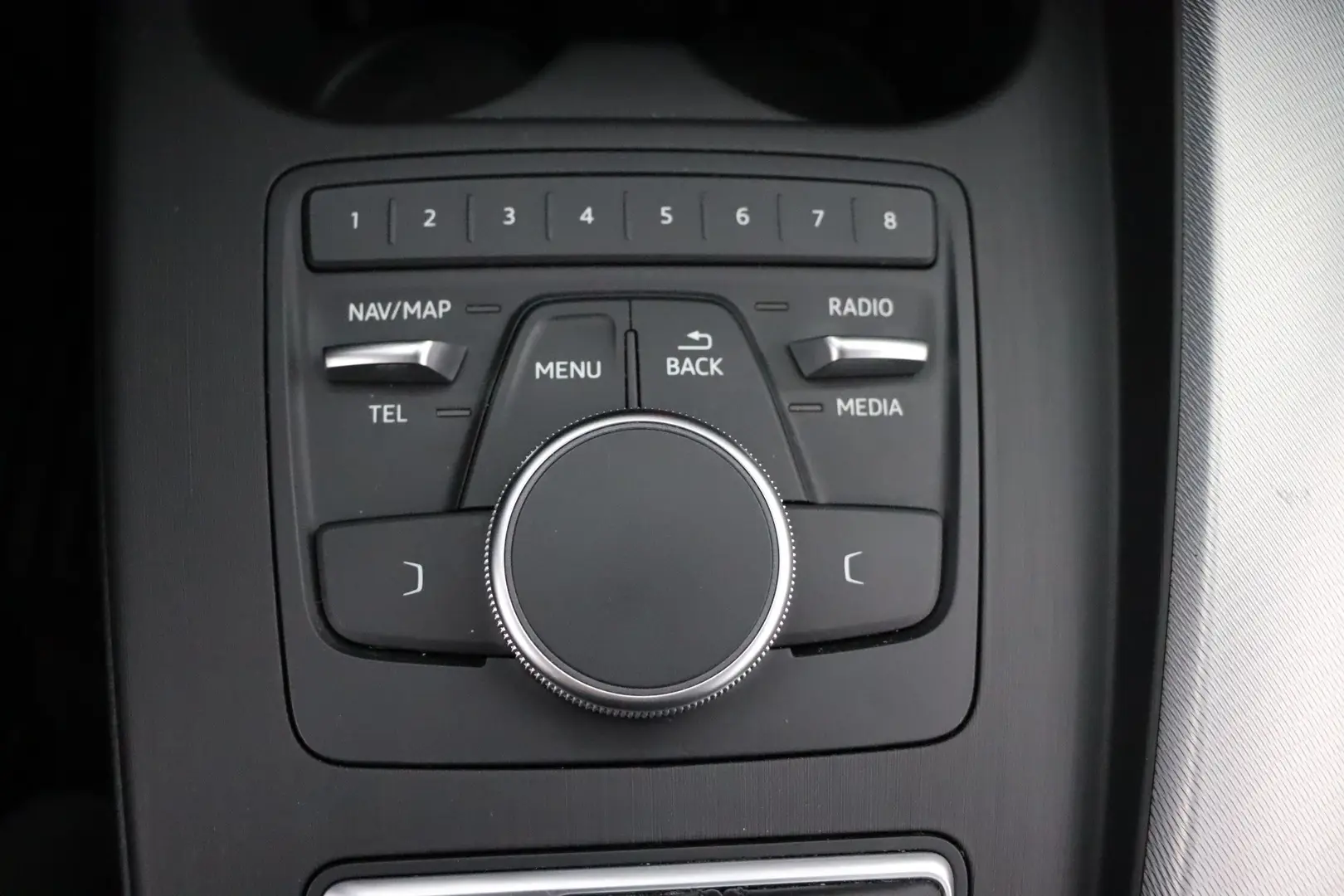 Car Image - 1eSJf6mDHlPIdmTNVB3GZd