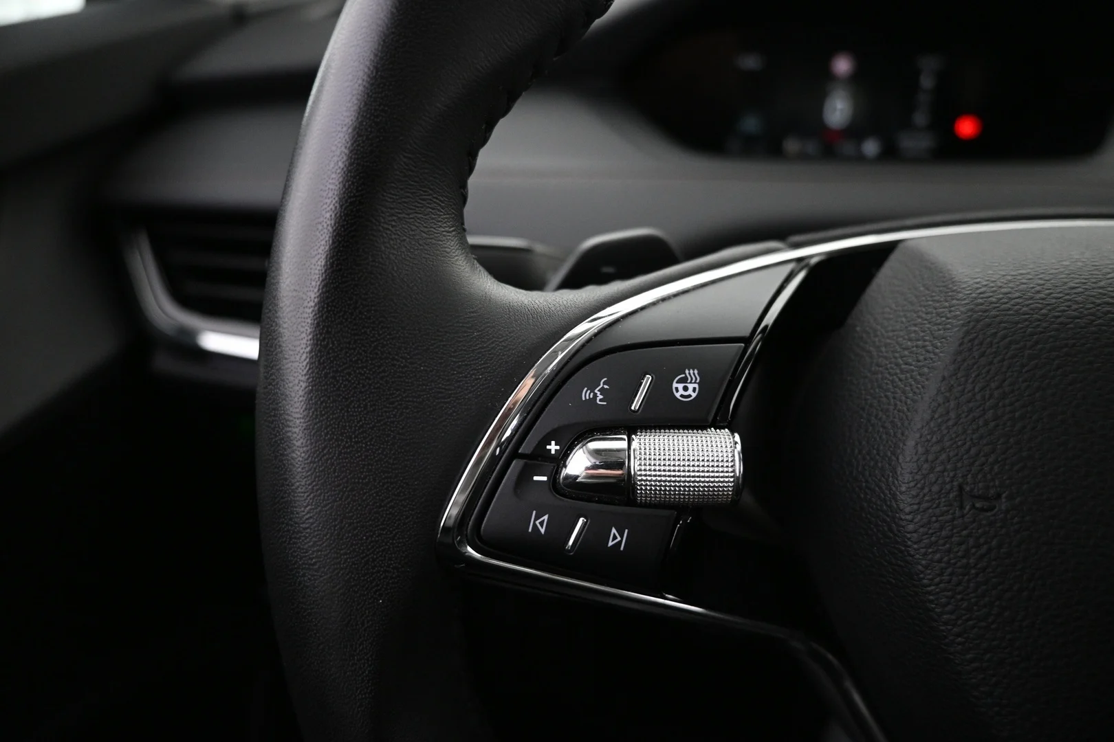 Car Image - 4blpz6SkJLkrXr4fKDBEL6