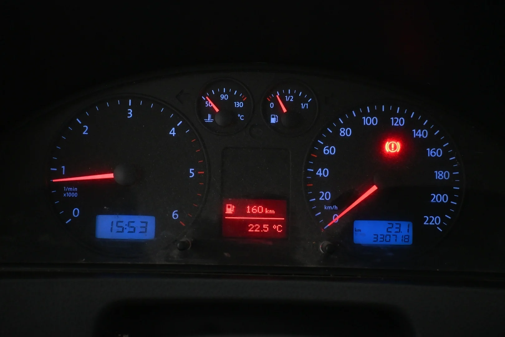 Car Image - SmgBvOg8oTCLvKbQxSGJE