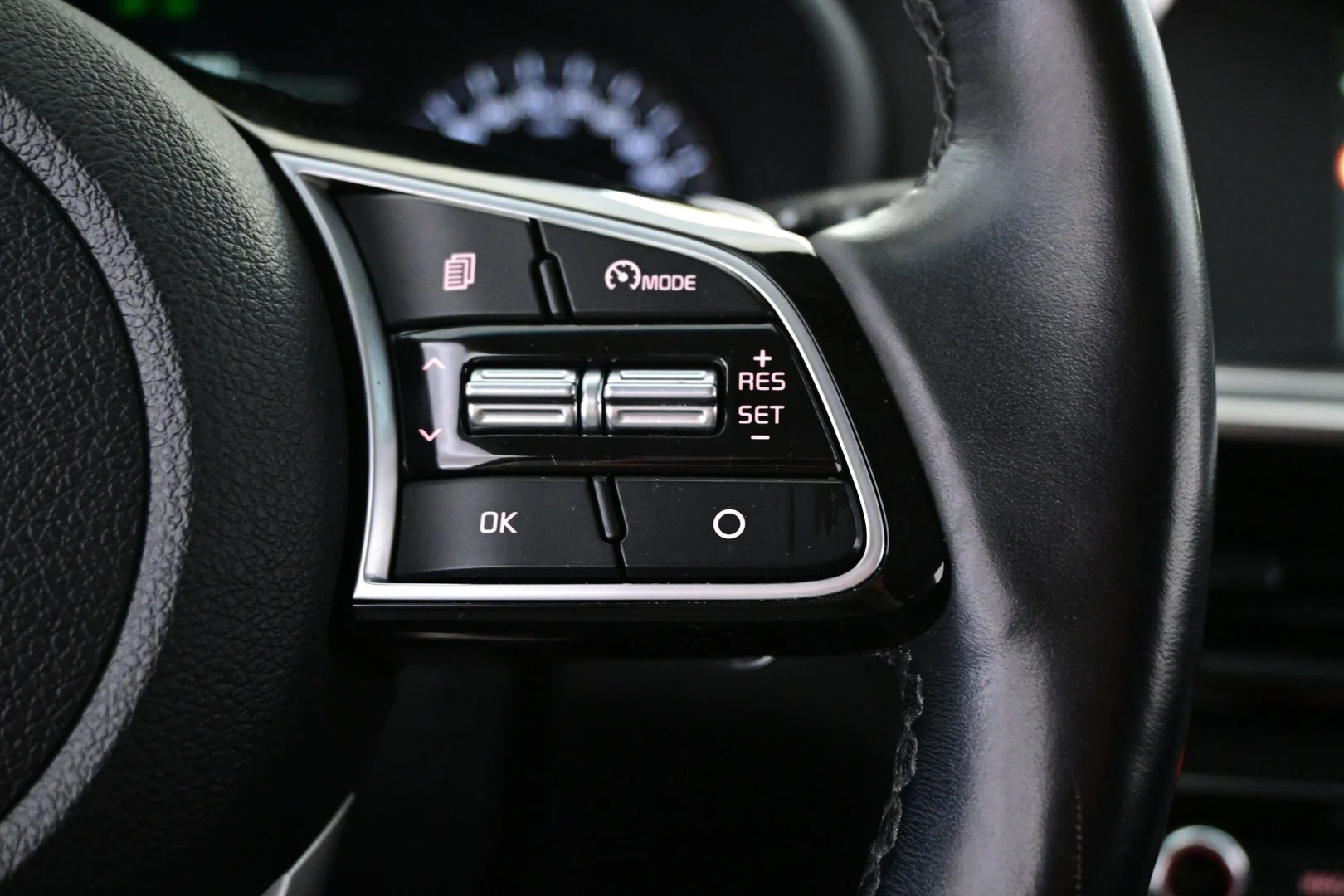 Car Image - 60mAIehwfxyvC291LOlCwz