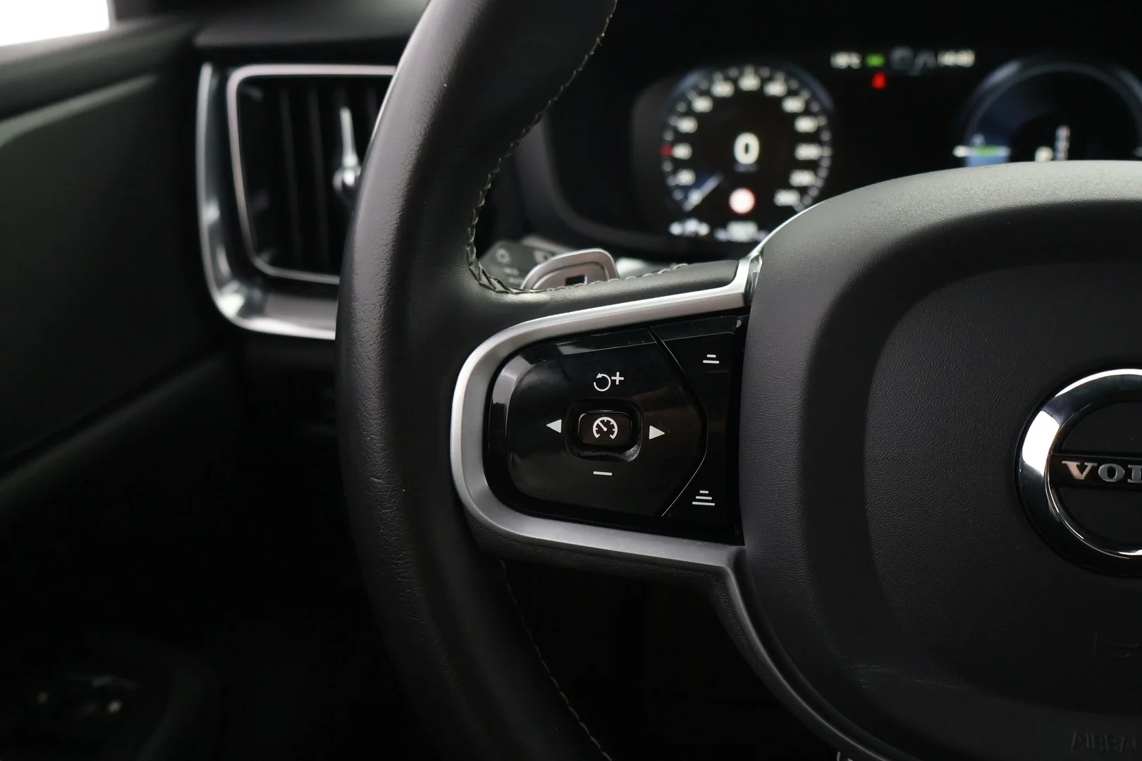 Car Image - 3XbEXEysDbj4oRJq676f0l