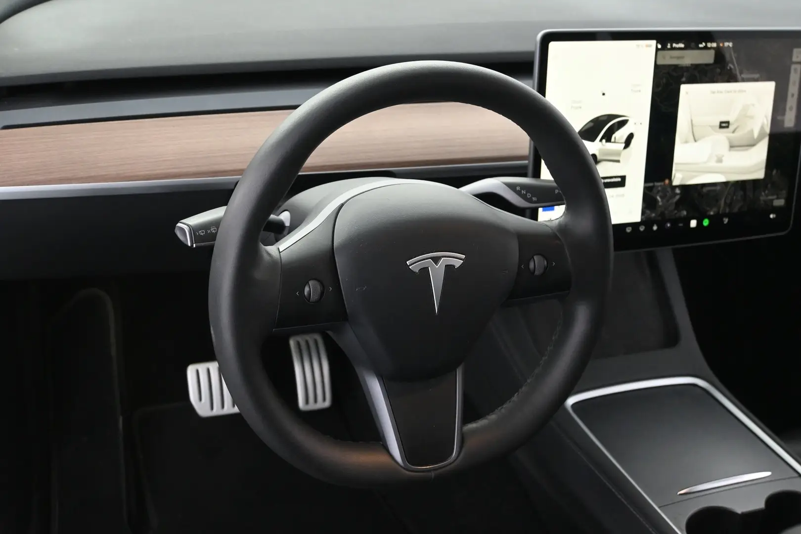 Car Image - 6OR3TAiFdkArBUFQAk5rpP