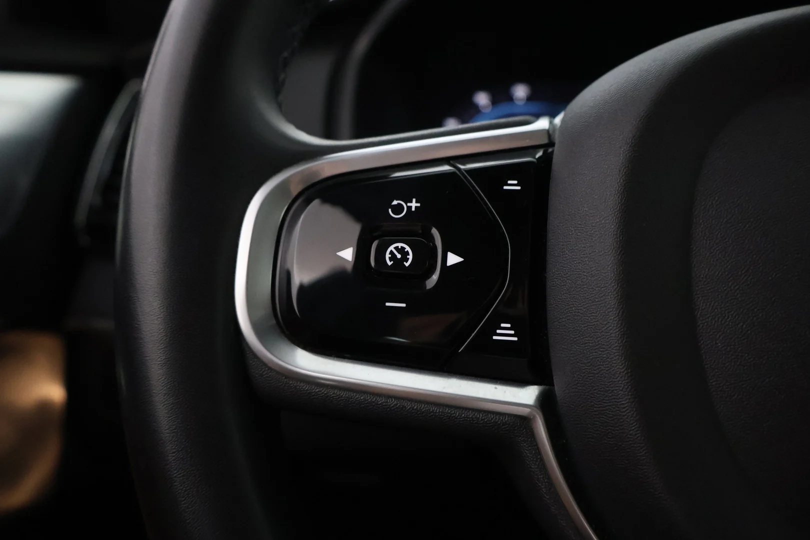 Car Image - GWCcS5BVu1UD7iGJnrbja