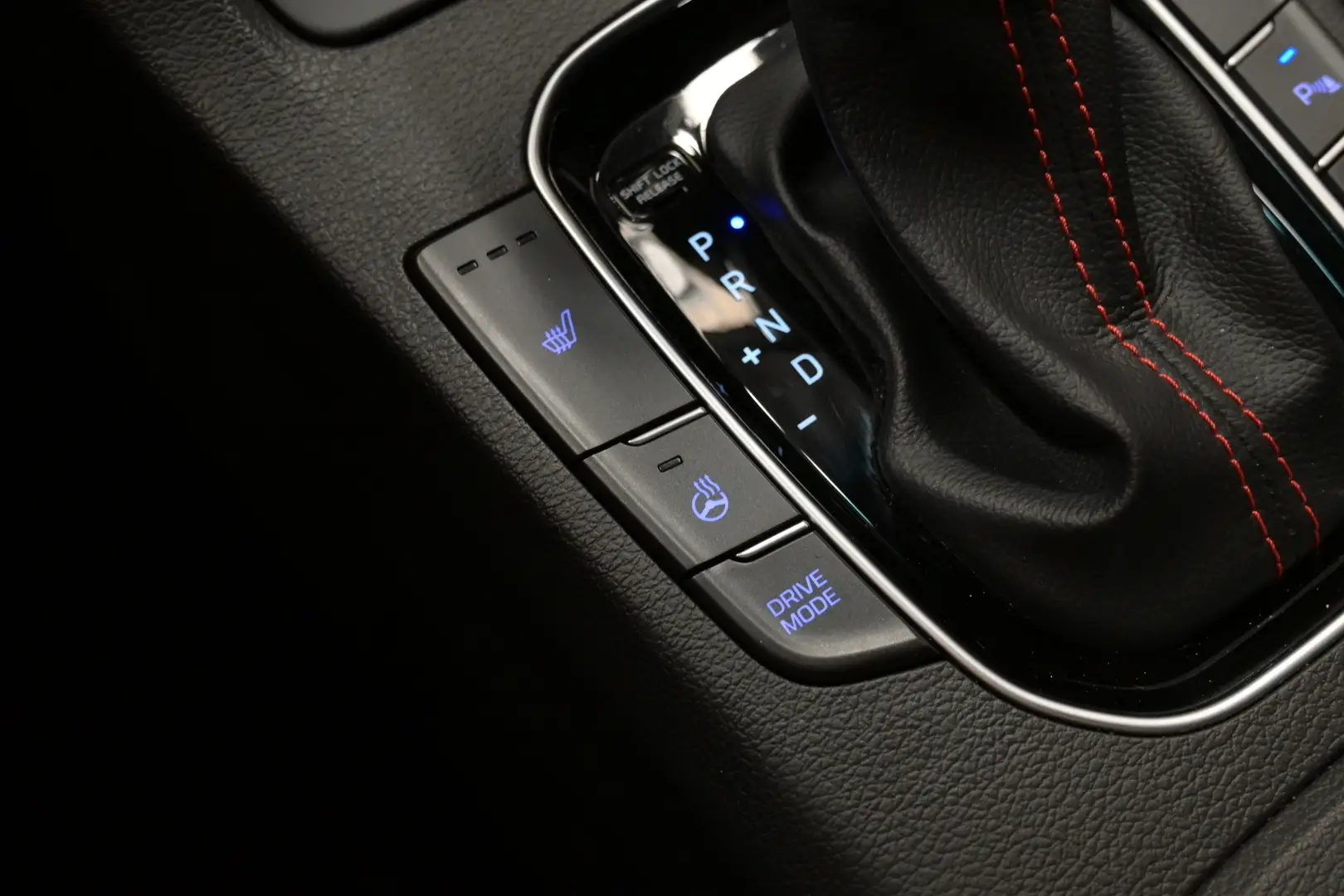 Car Image - 1uFz45u47rCosbxIWG1mxH