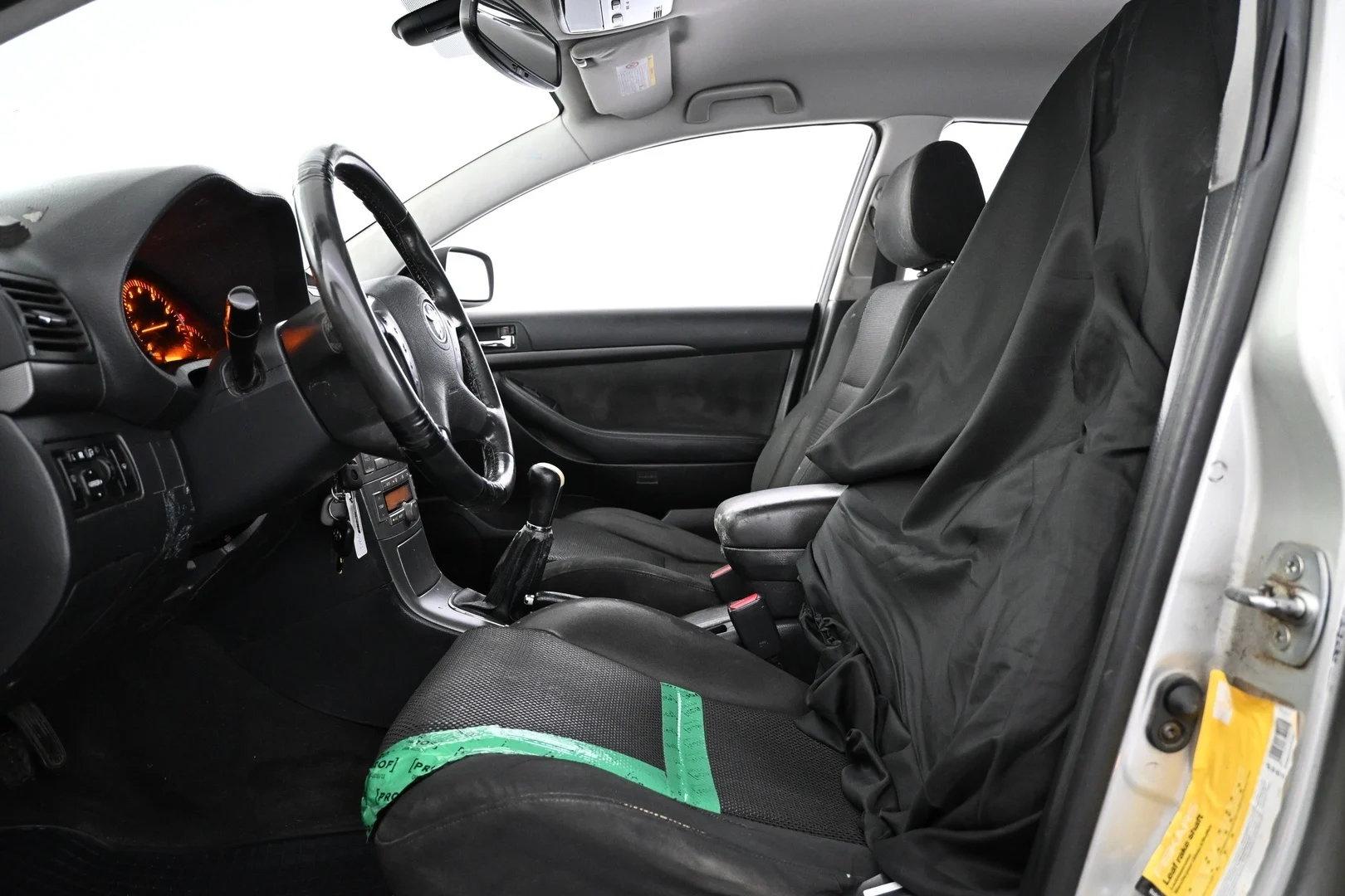Car Image - 4mFhwrdN5vb82rW8j6AM0L